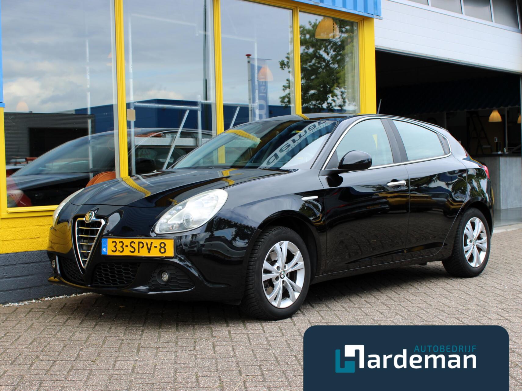 Alfa Romeo Alfa Giulietta 1.4 T 170pk Clima Cruise Trekhaak 2011 - voorkant