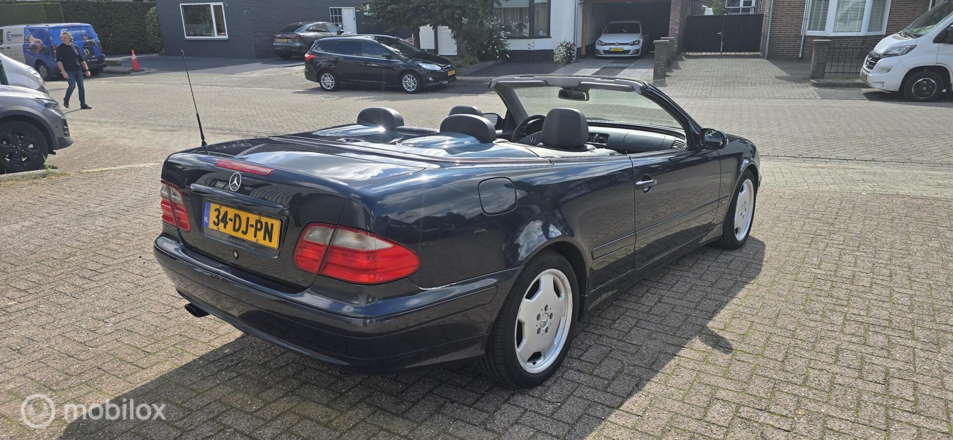 Foto van Mercedes-Benz CLK 230 Kompressor