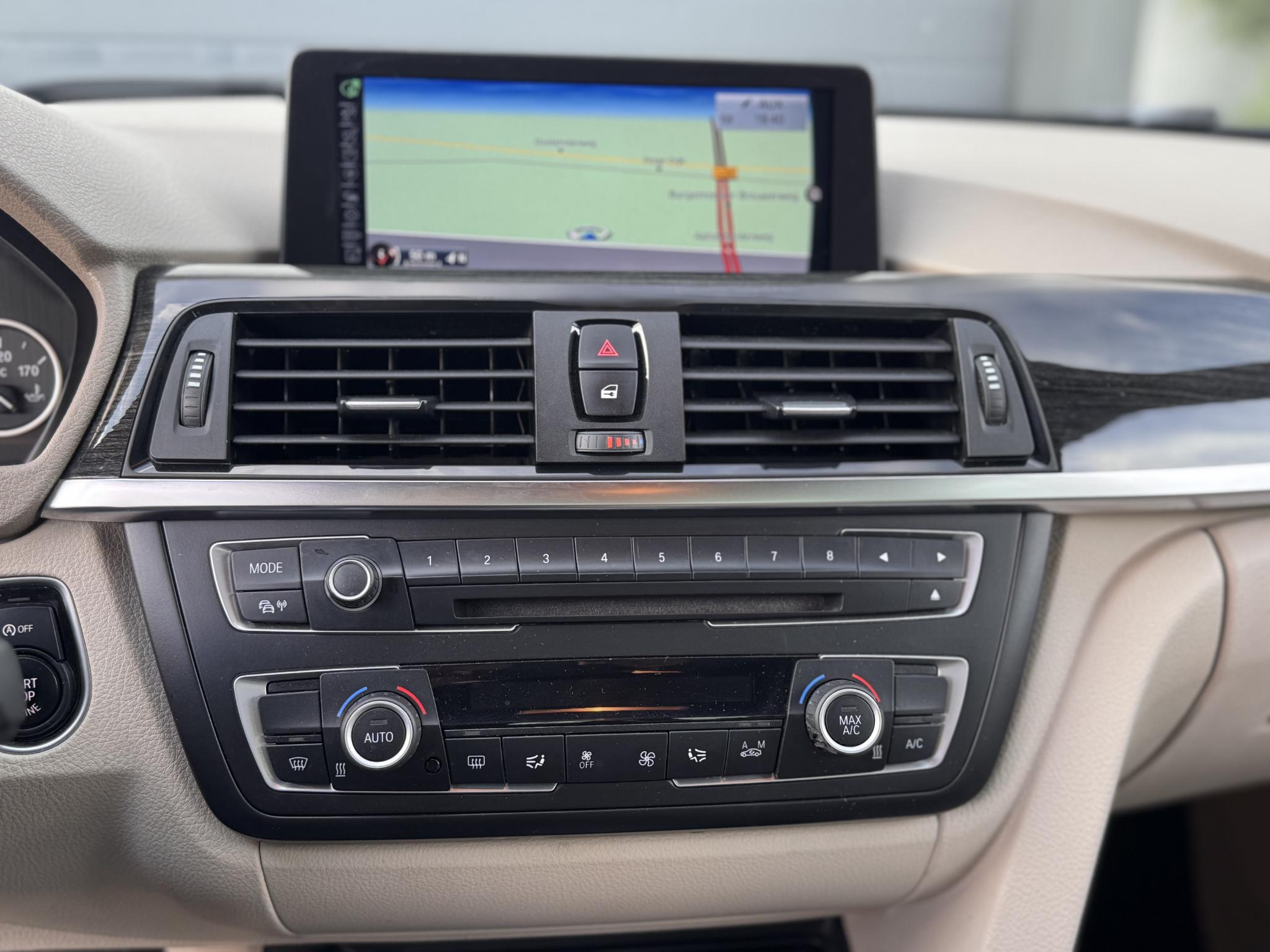Foto van BMW 320i
