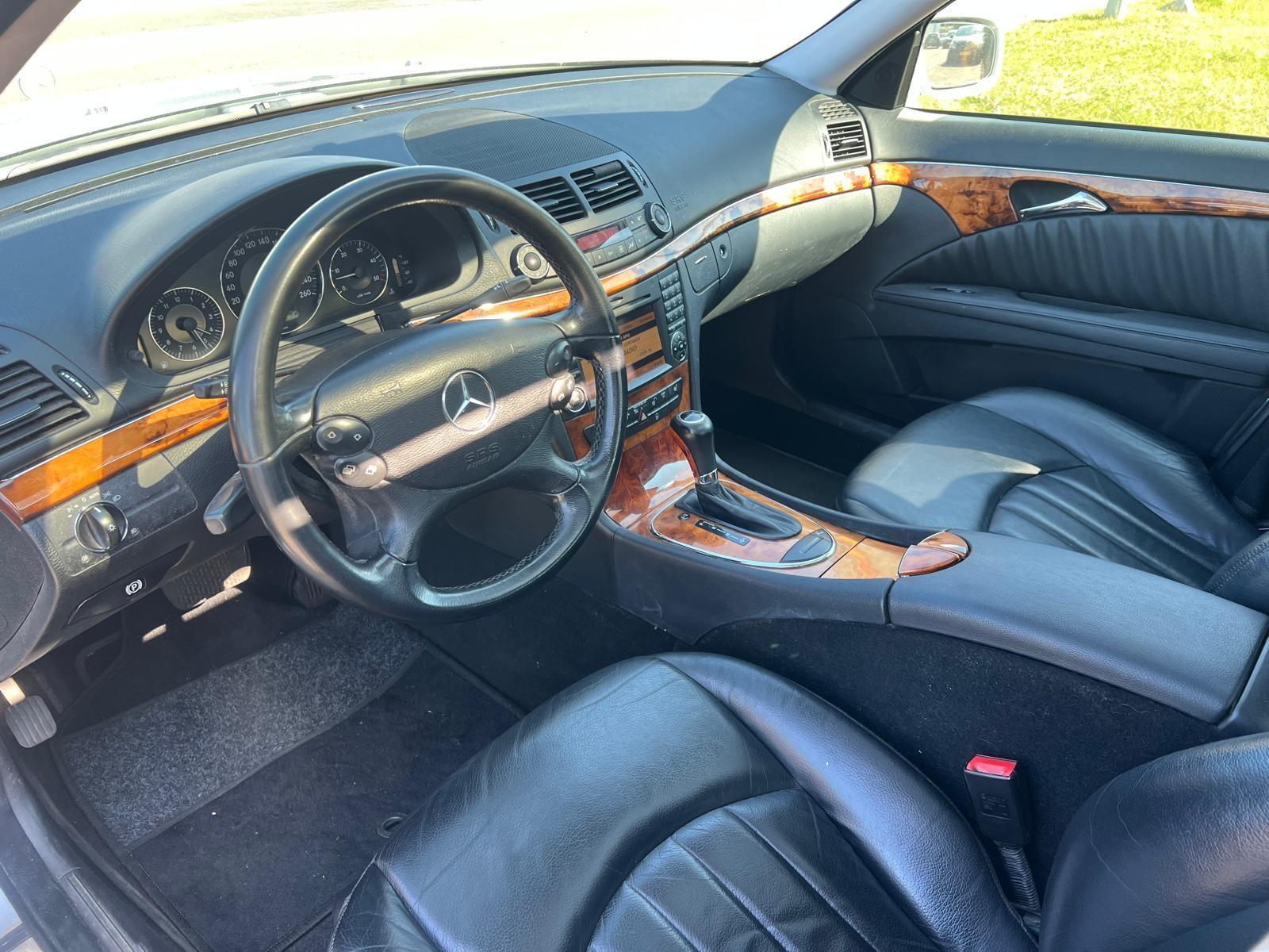 Foto van Mercedes-Benz E 300 Bluetec