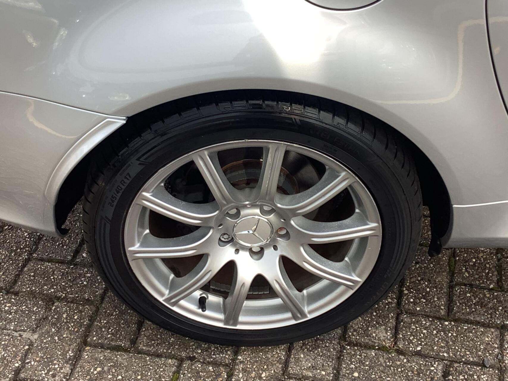 Foto van Mercedes-Benz SLK 280