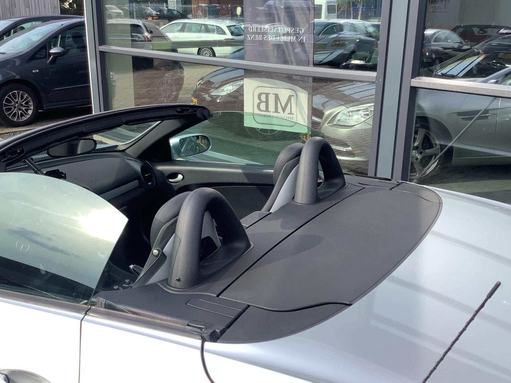 Foto van Mercedes-Benz SLK 280