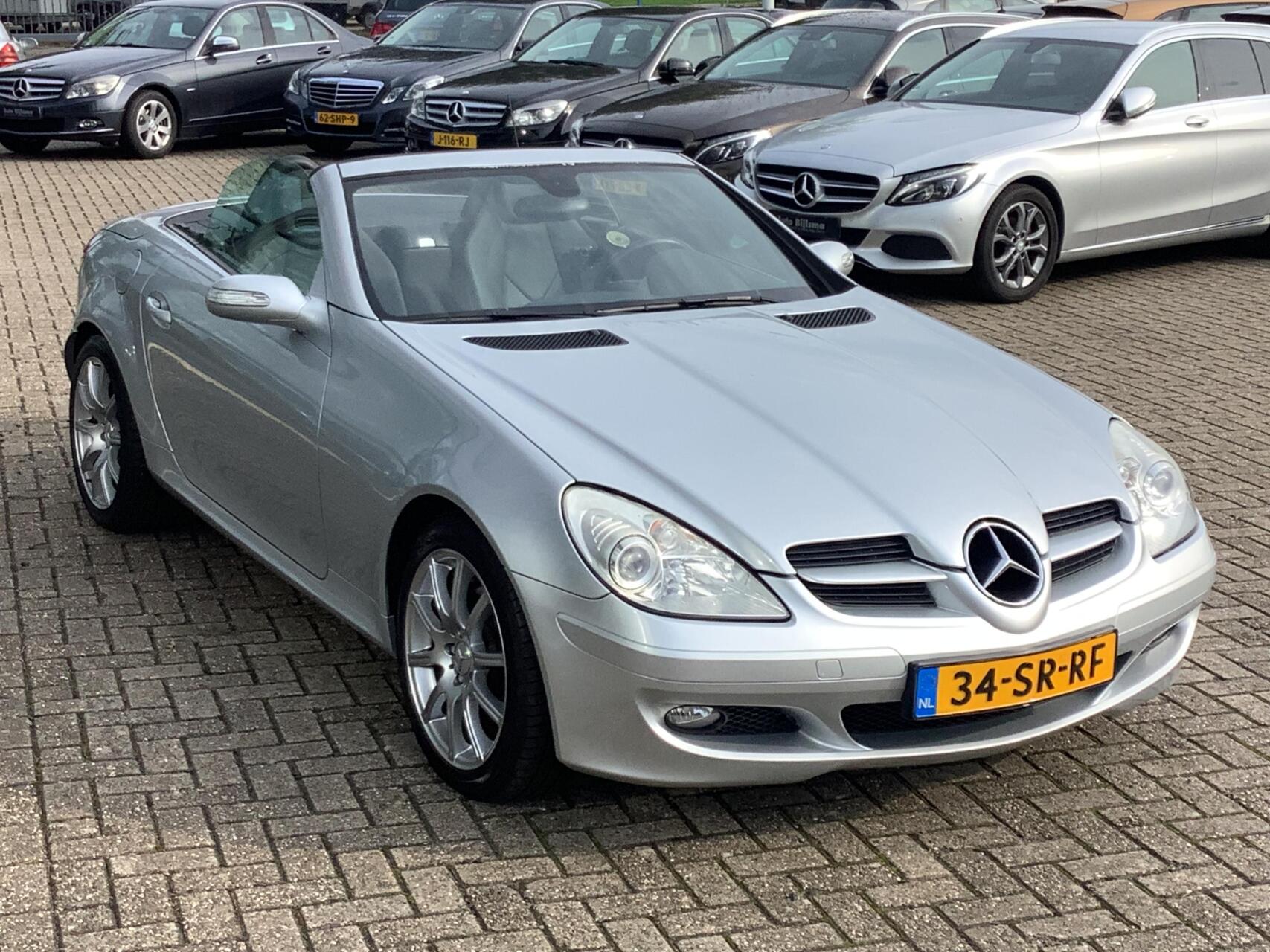 Foto van Mercedes-Benz SLK 280