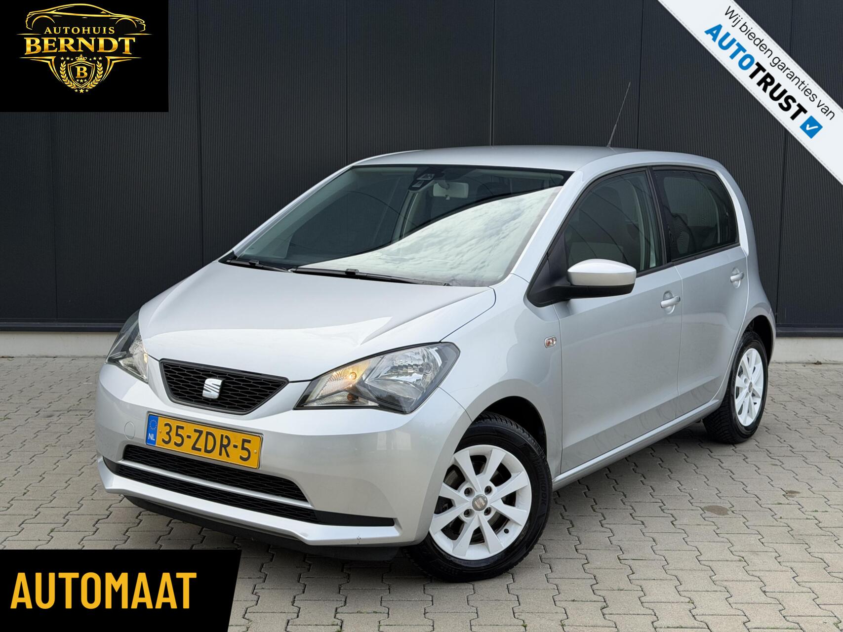 Seat Mii 1.0 Style Automaat NL auto nieuwe banden Airco Elek 2012 - voorkant
