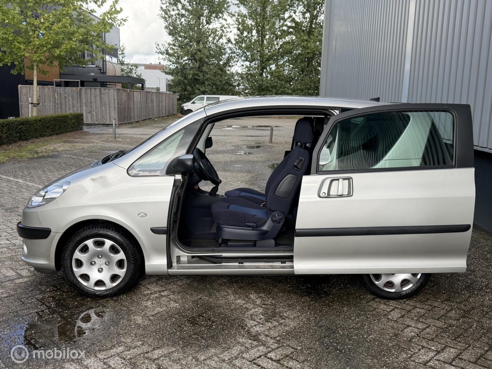 Foto van Peugeot 1007