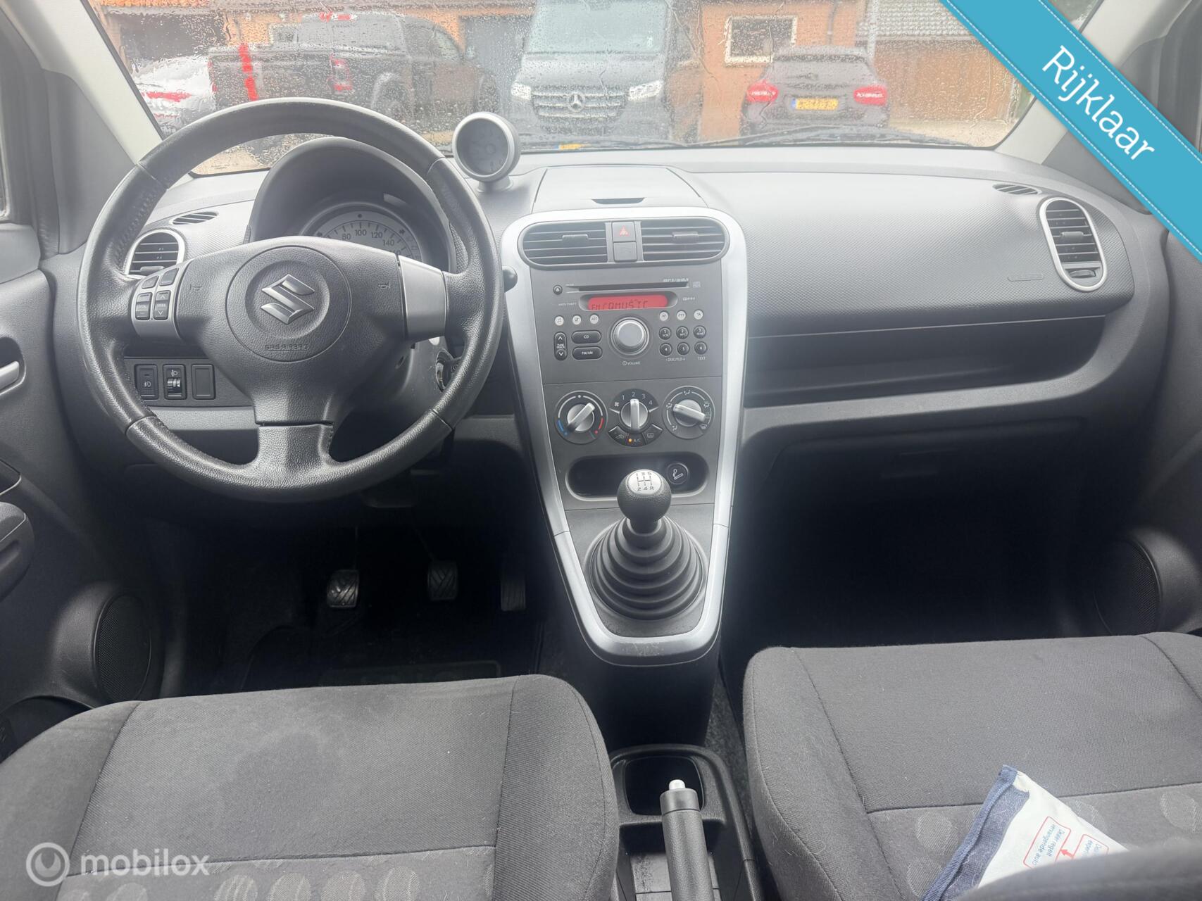 Foto van Suzuki Splash