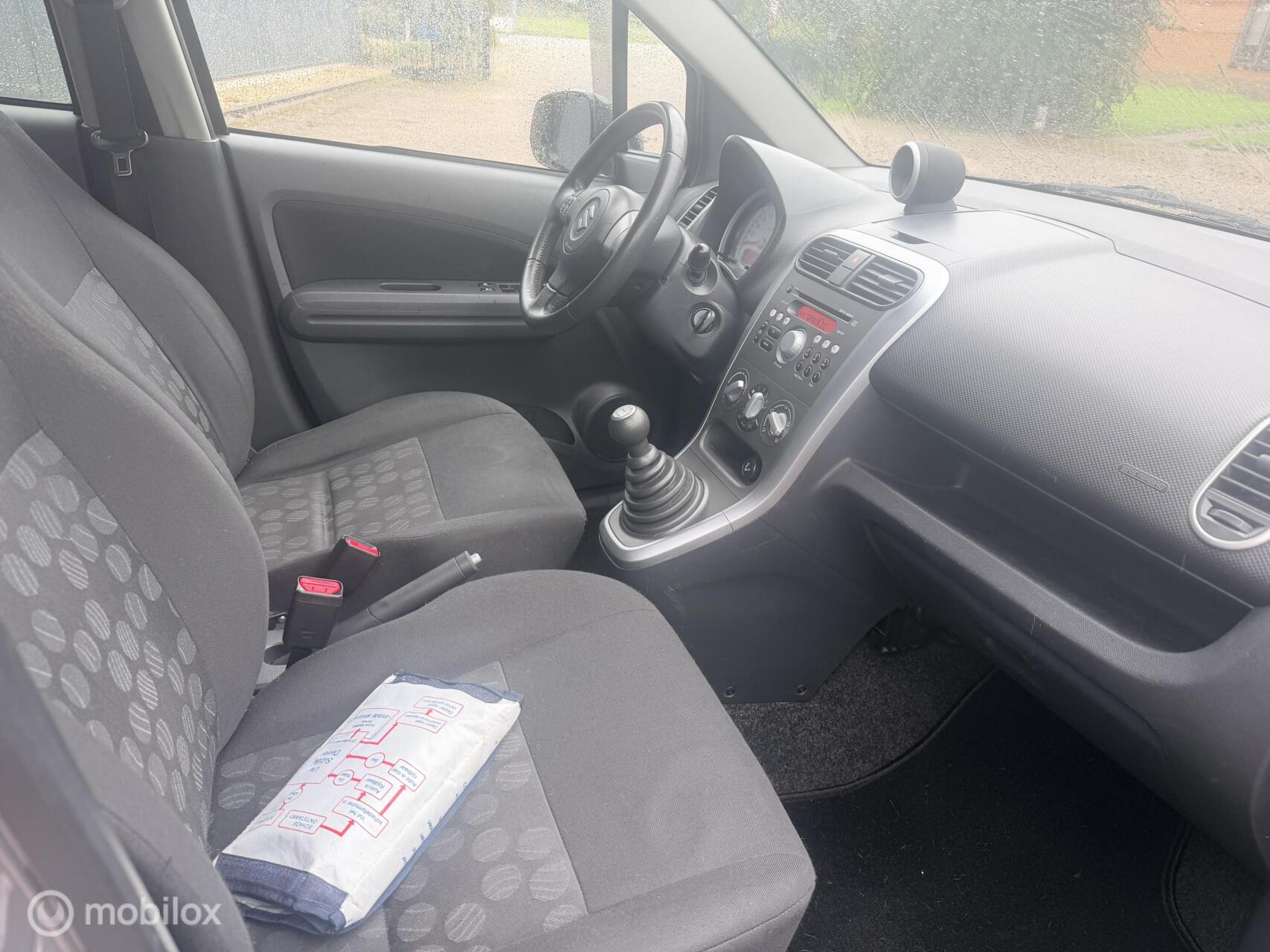 Foto van Suzuki Splash