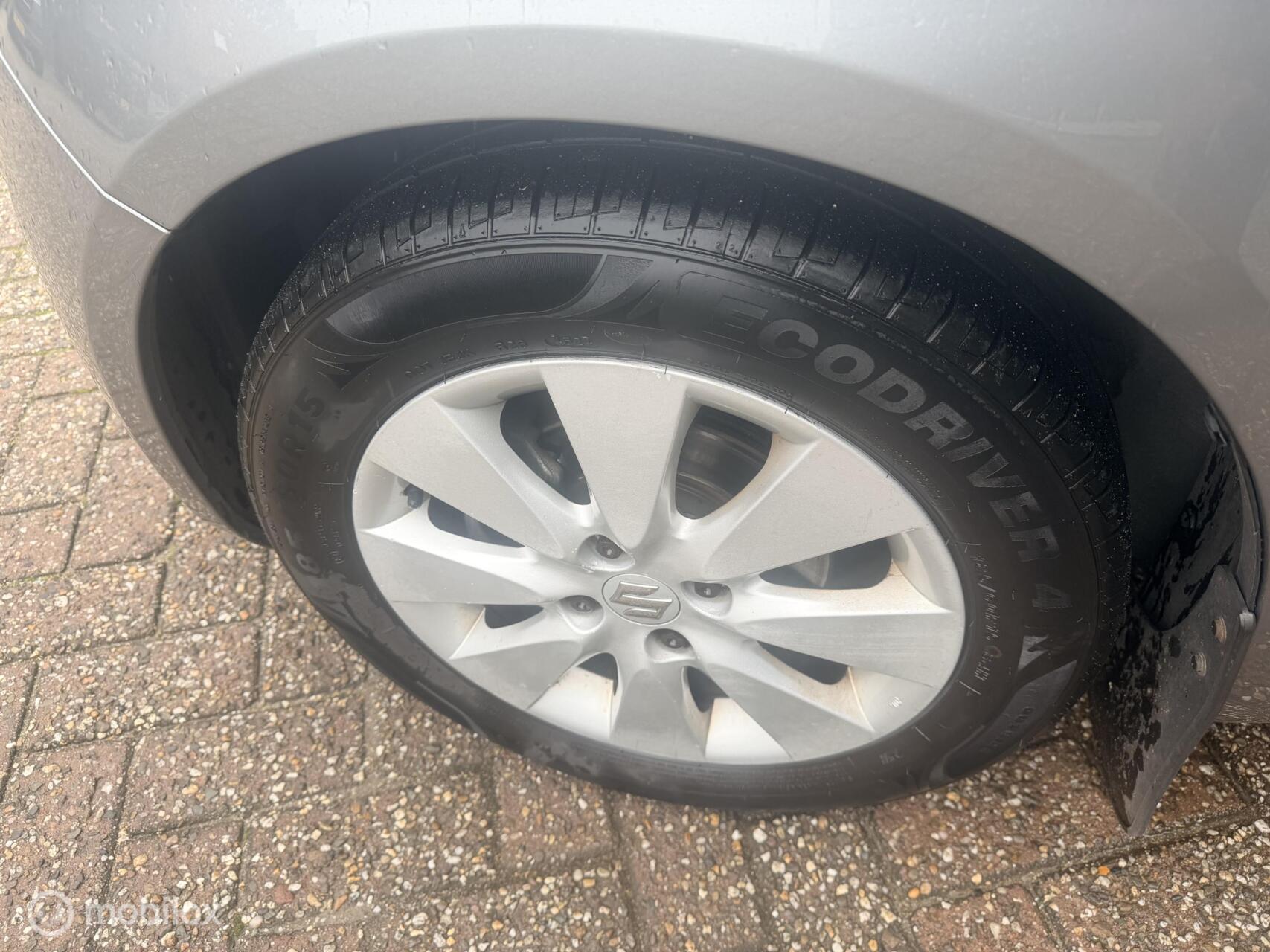 Foto van Suzuki Splash
