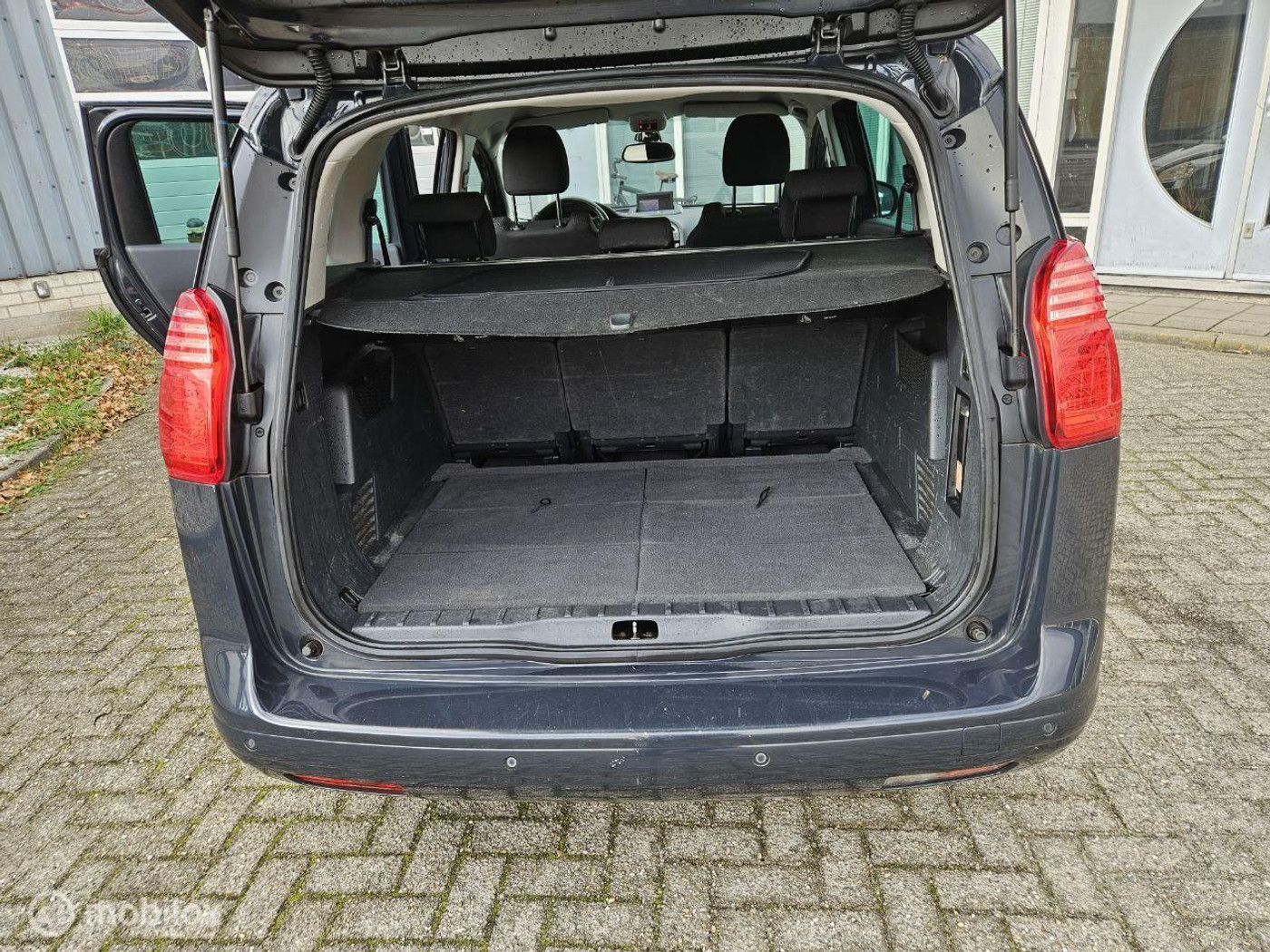 Foto van Peugeot 5008