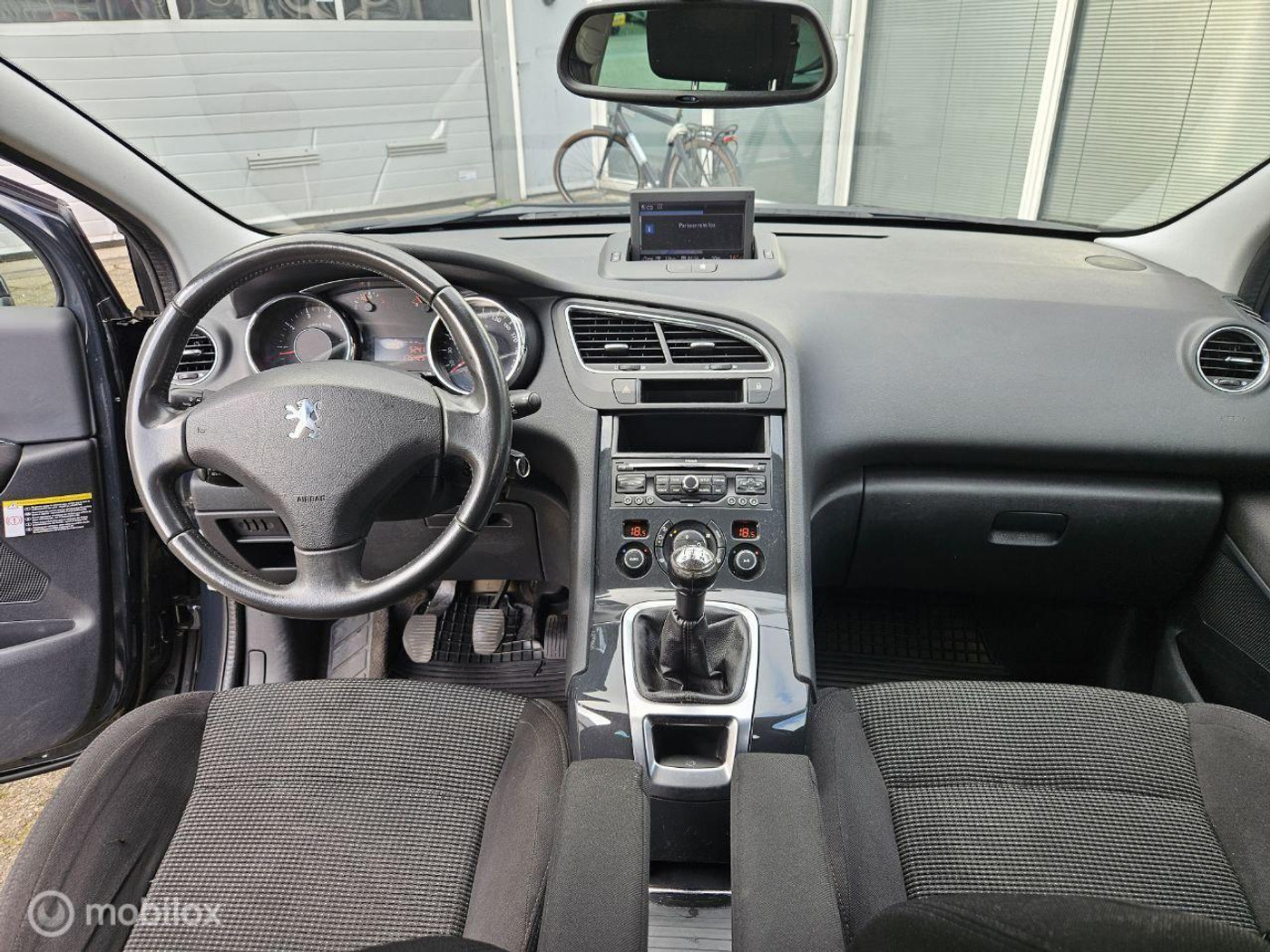 Foto van Peugeot 5008
