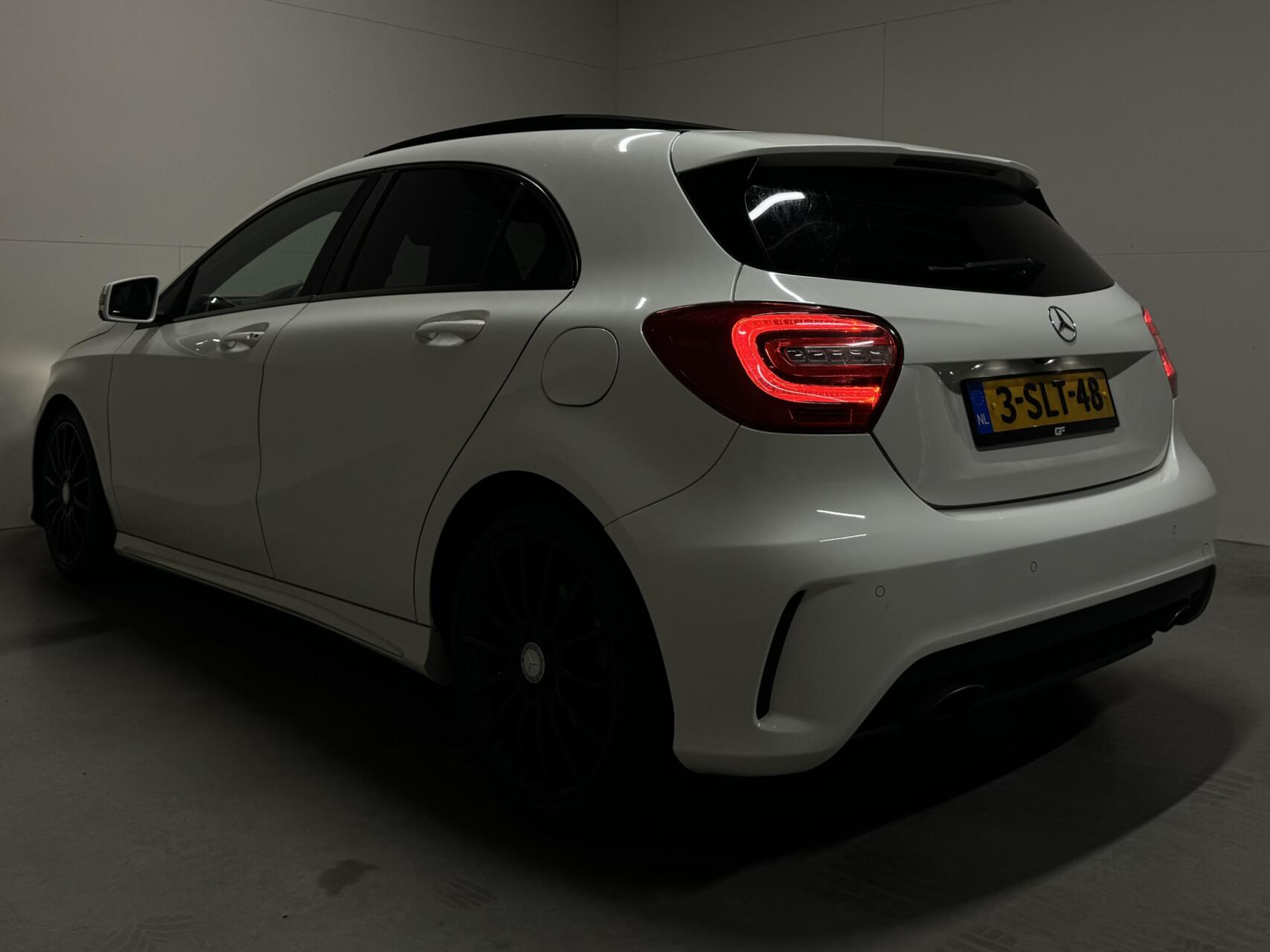Foto van Mercedes-Benz A 200