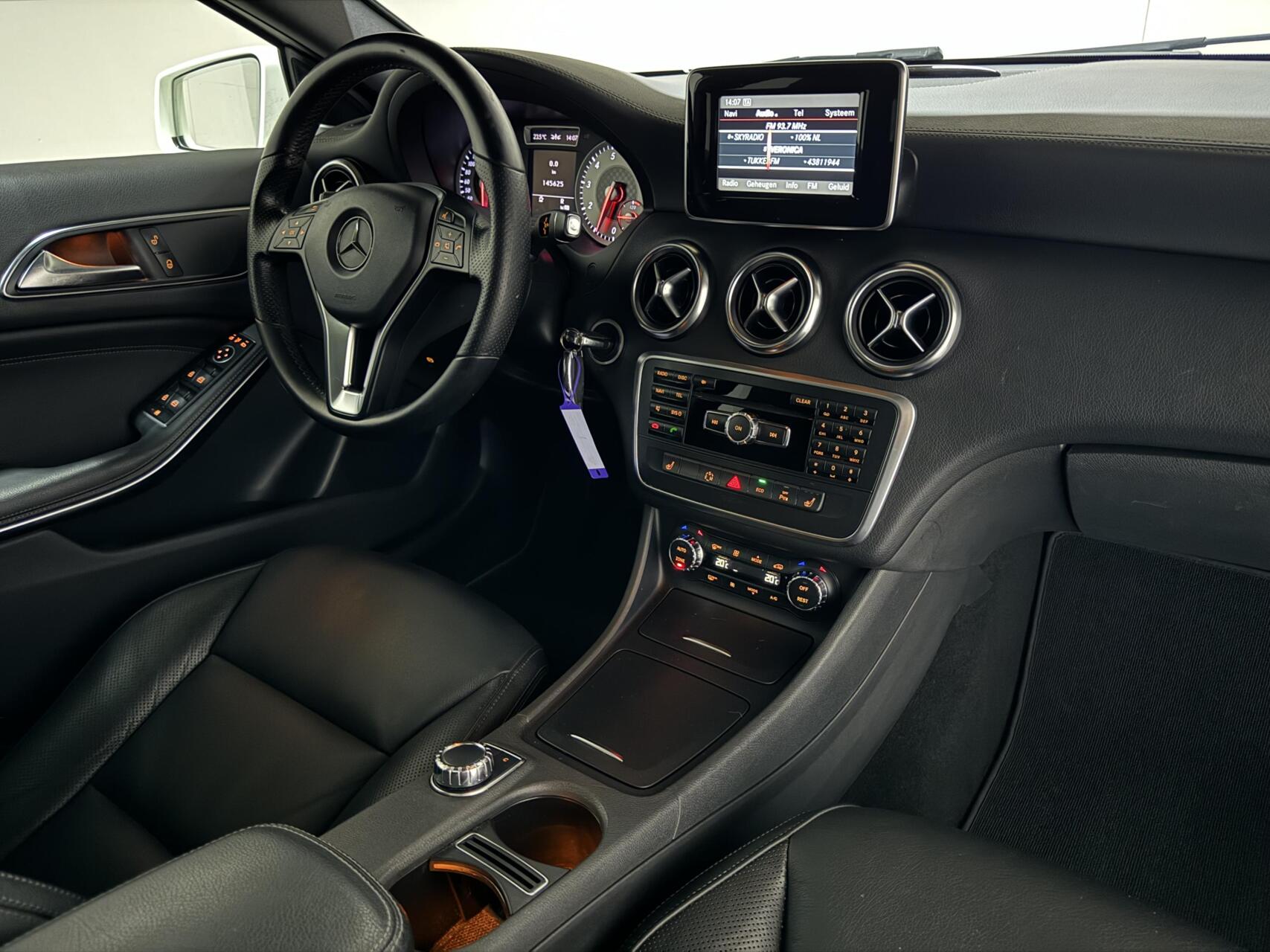 Foto van Mercedes-Benz A 200