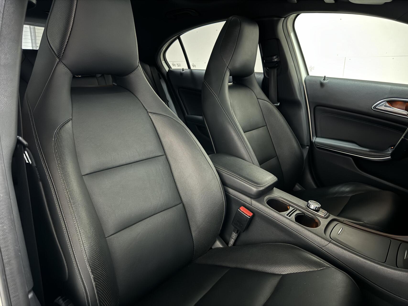 Foto van Mercedes-Benz A 200