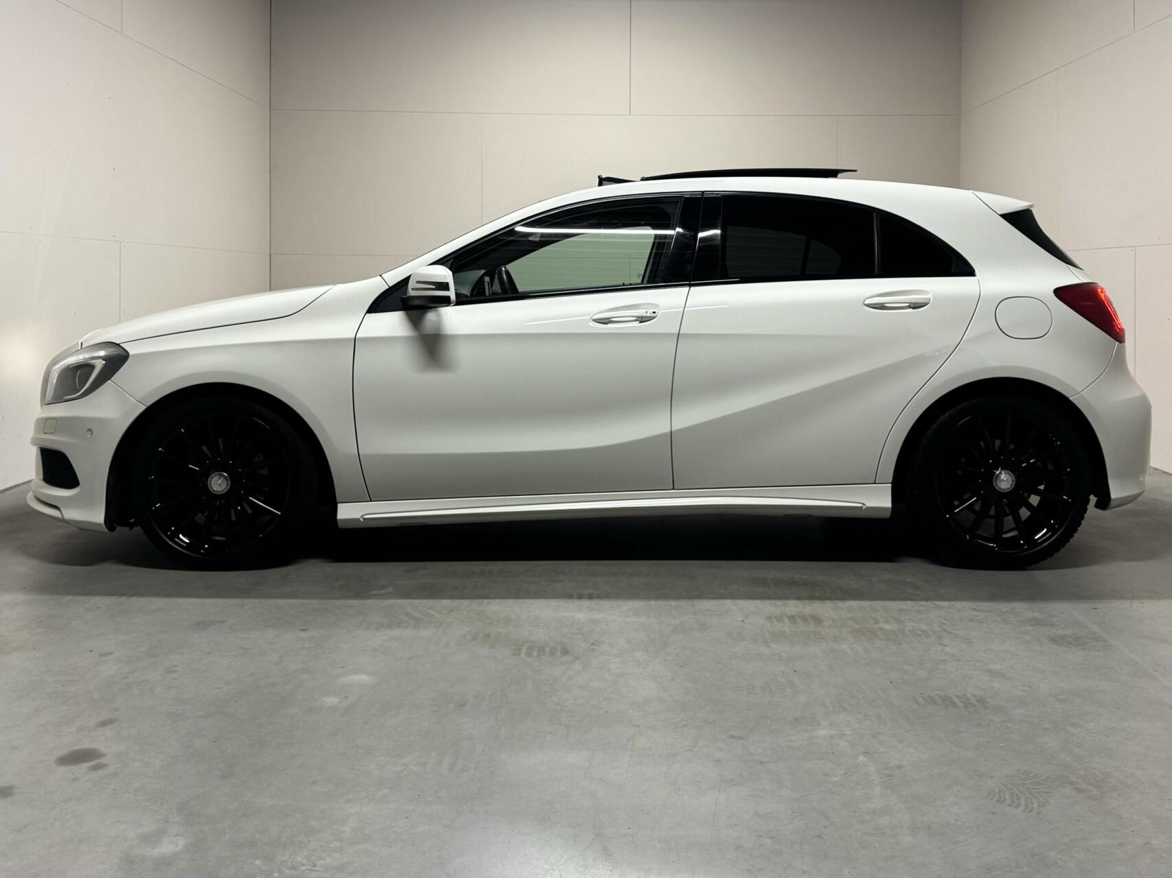 Foto van Mercedes-Benz A 200