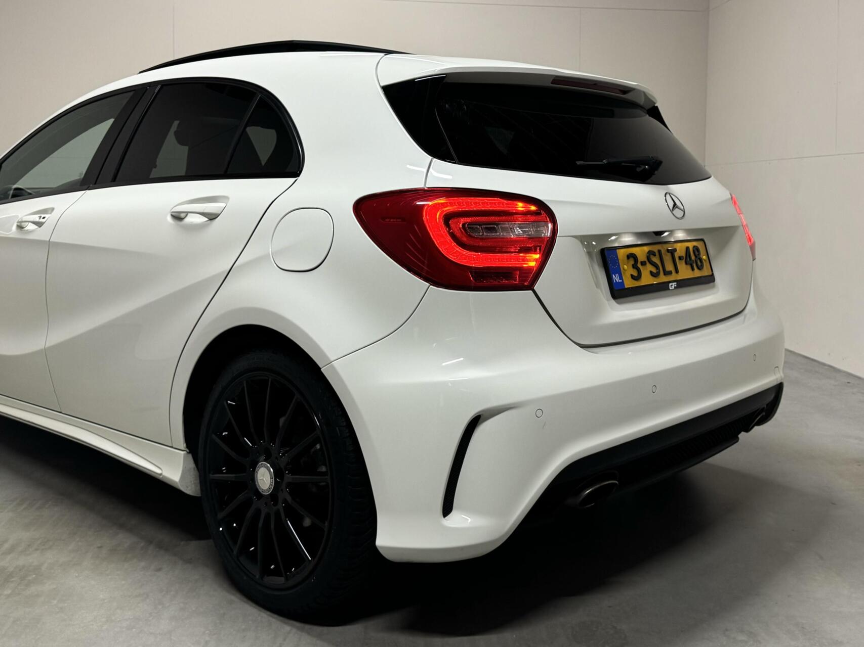 Foto van Mercedes-Benz A 200
