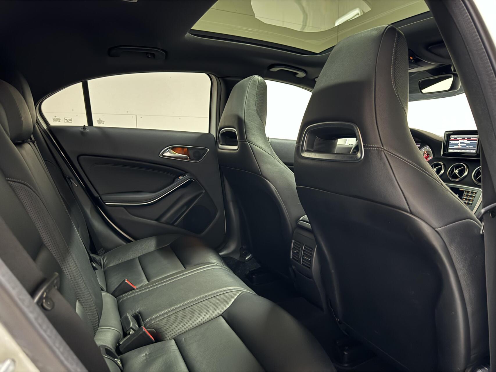 Foto van Mercedes-Benz A 200