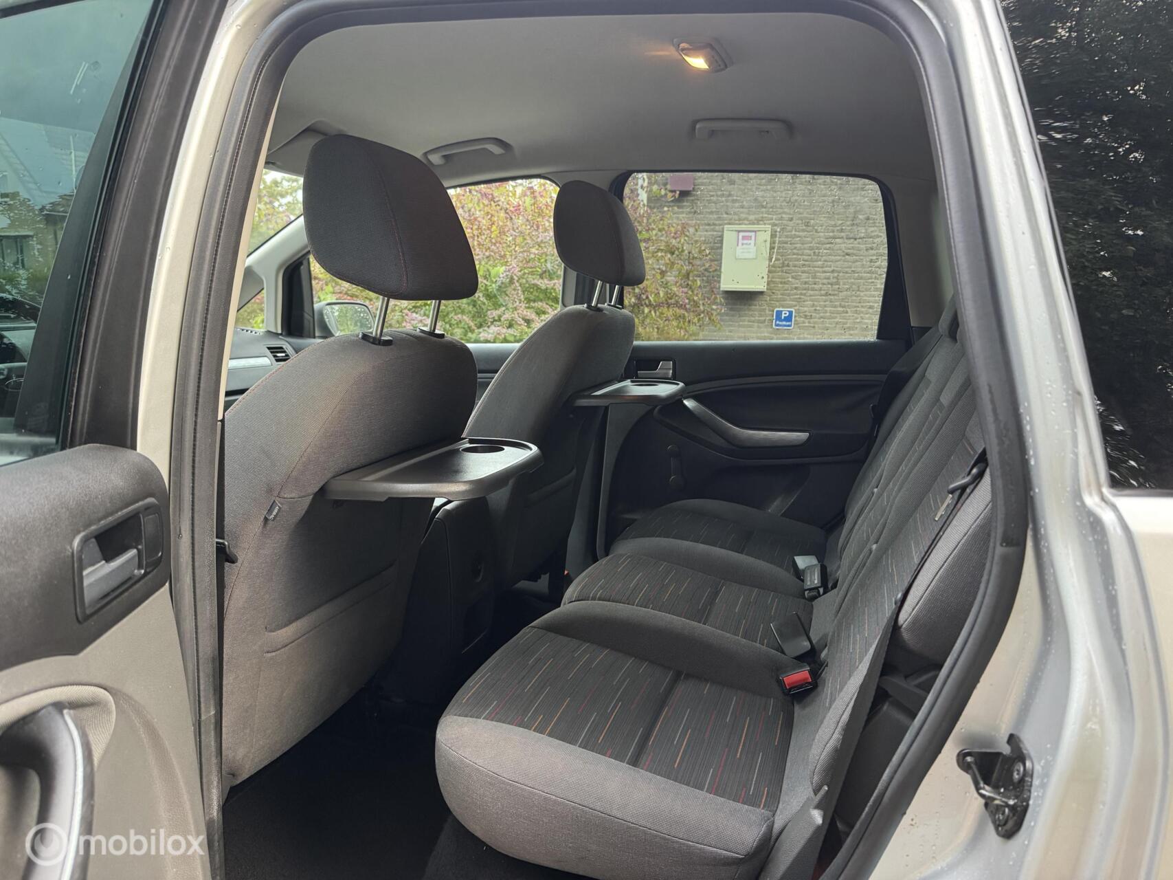 Foto van Ford C-max