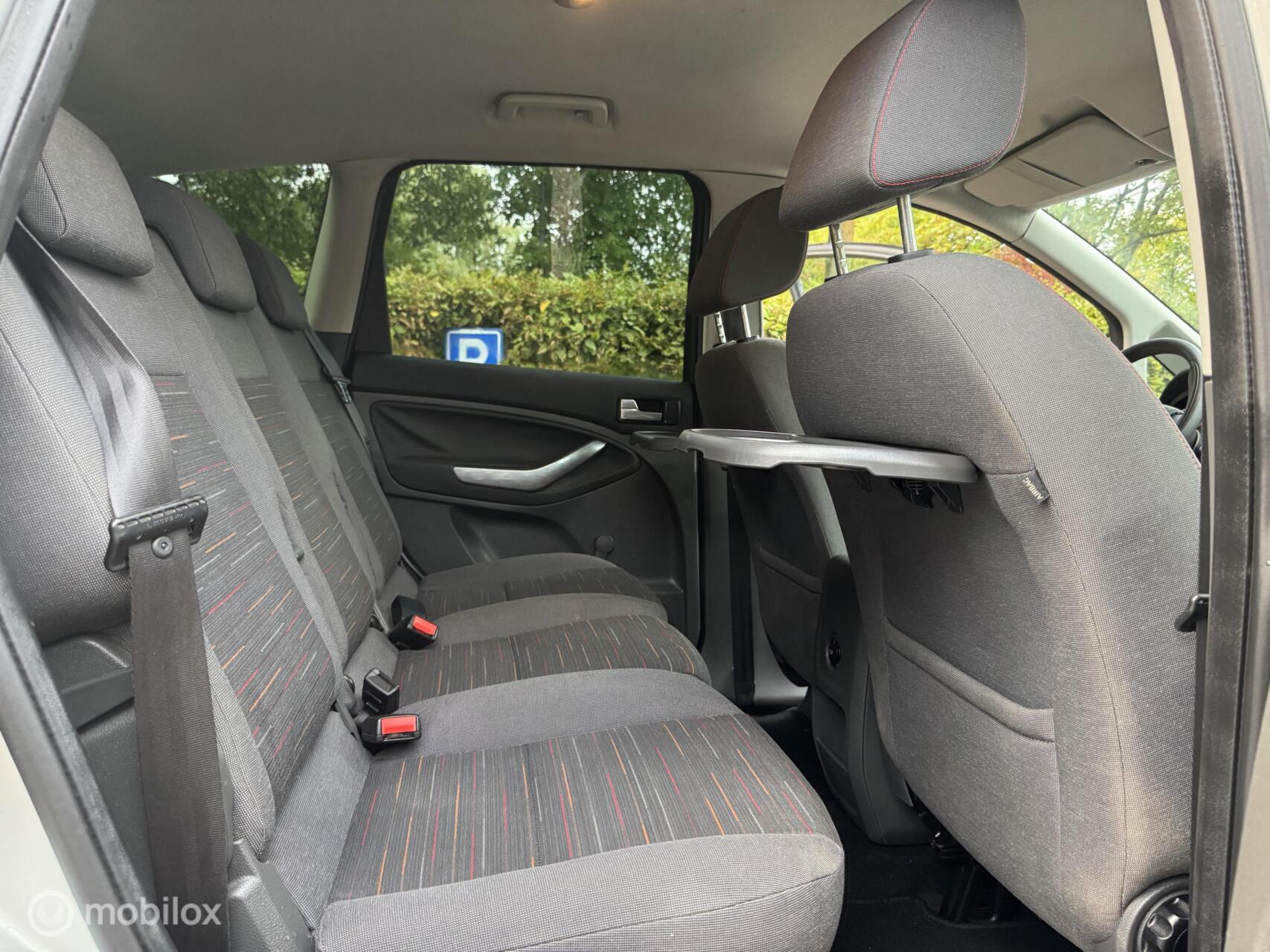 Foto van Ford C-max