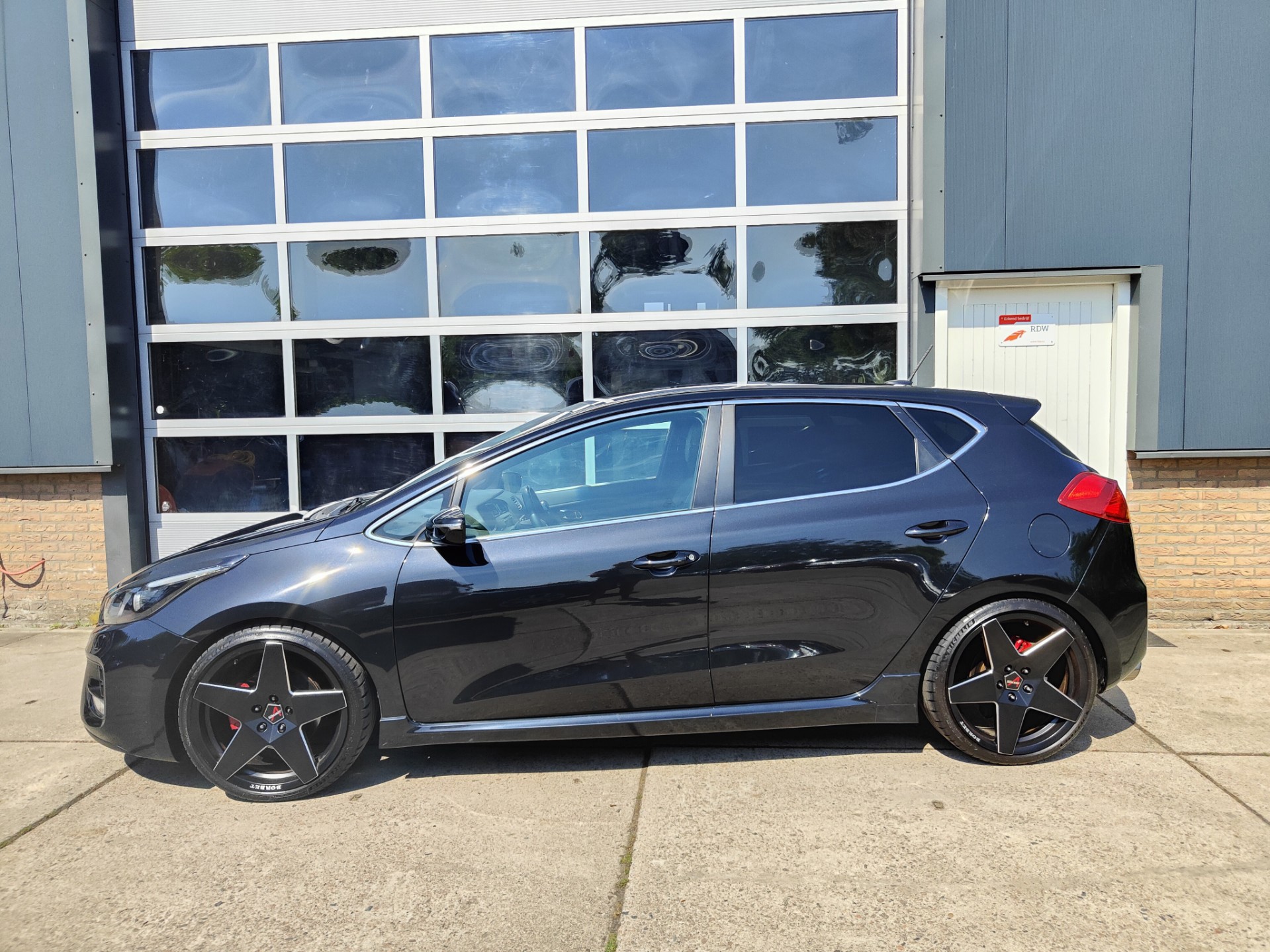 Foto van Kia Cee D
