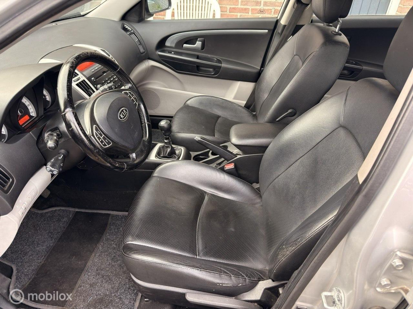 Foto van Kia Cee D