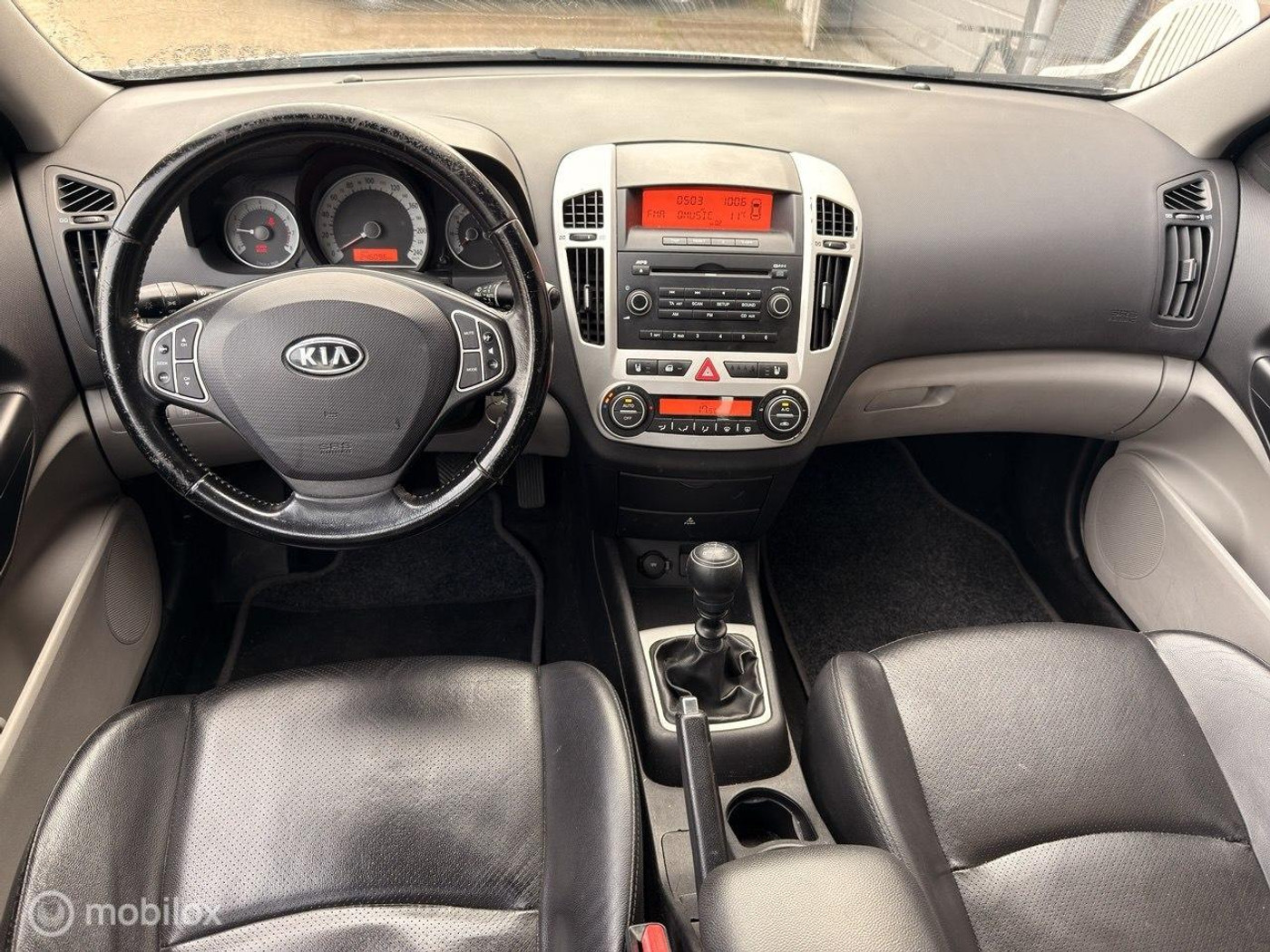 Foto van Kia Cee D