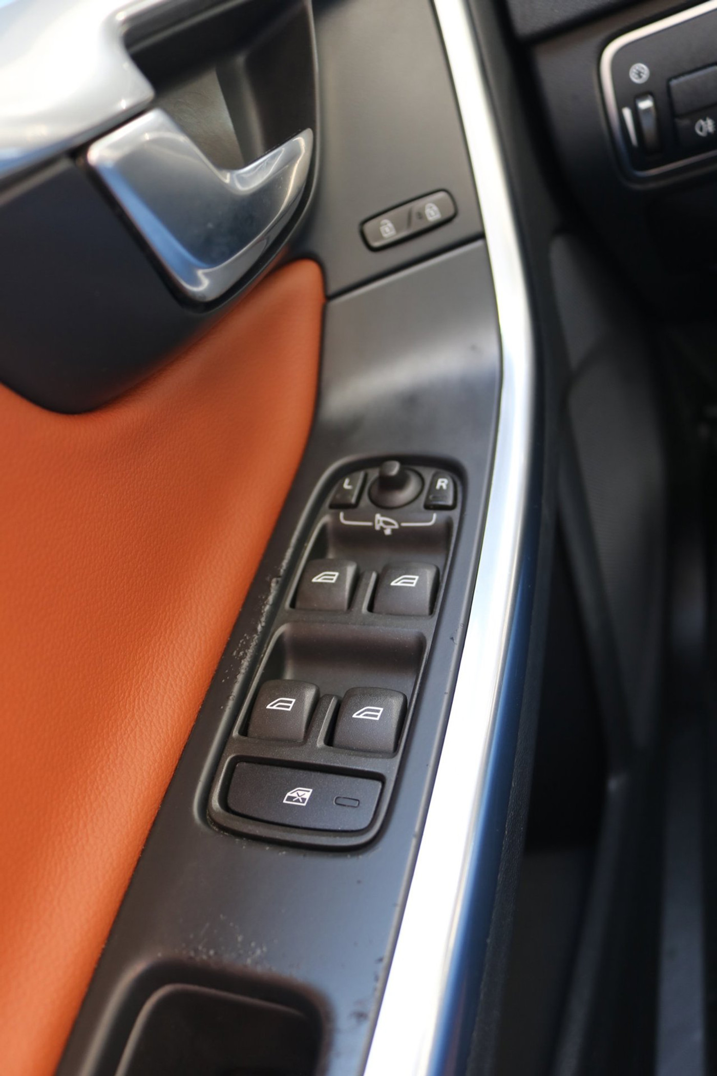 Foto van Volvo V60 Plug In Hybrid
