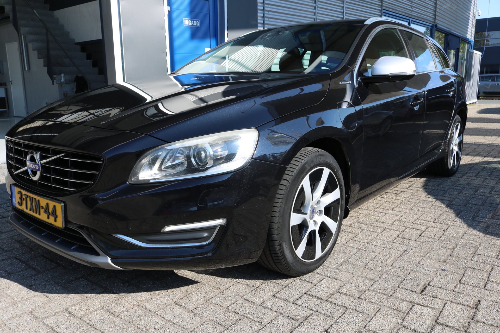 Foto van Volvo V60 Plug In Hybrid
