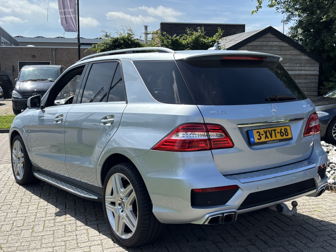 Foto van Mercedes-Benz ML 63 AMG