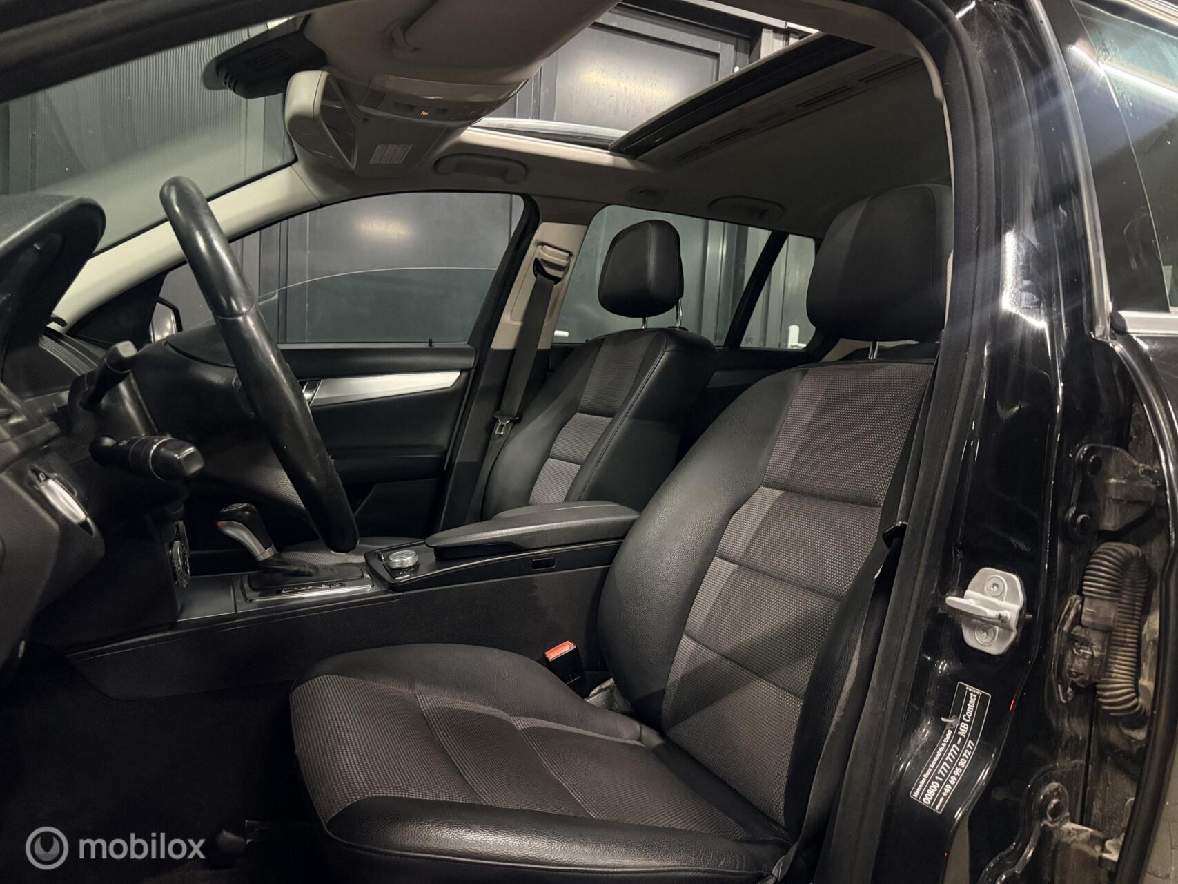 Foto van Mercedes-Benz C 180 Cgi