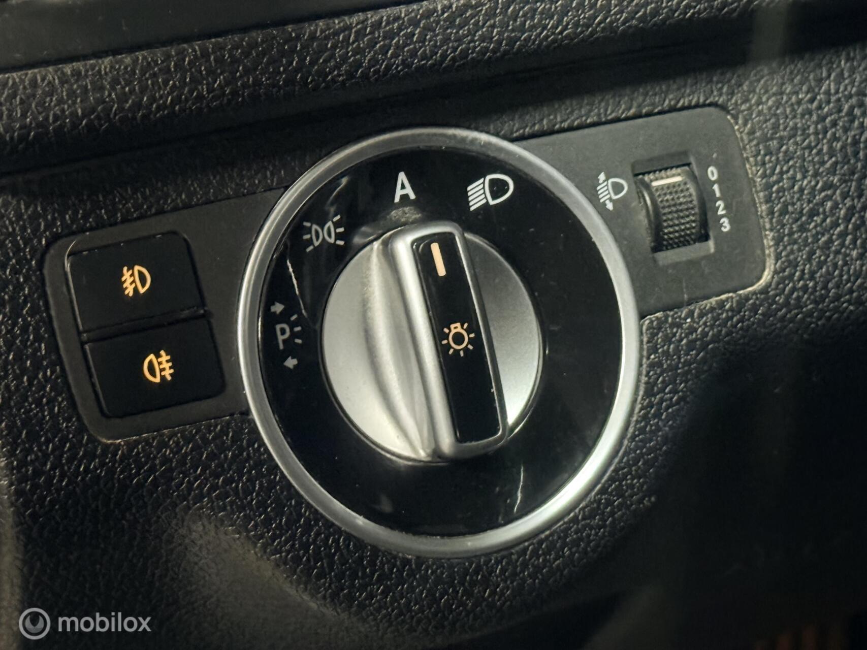 Foto van Mercedes-Benz C 180 Cgi