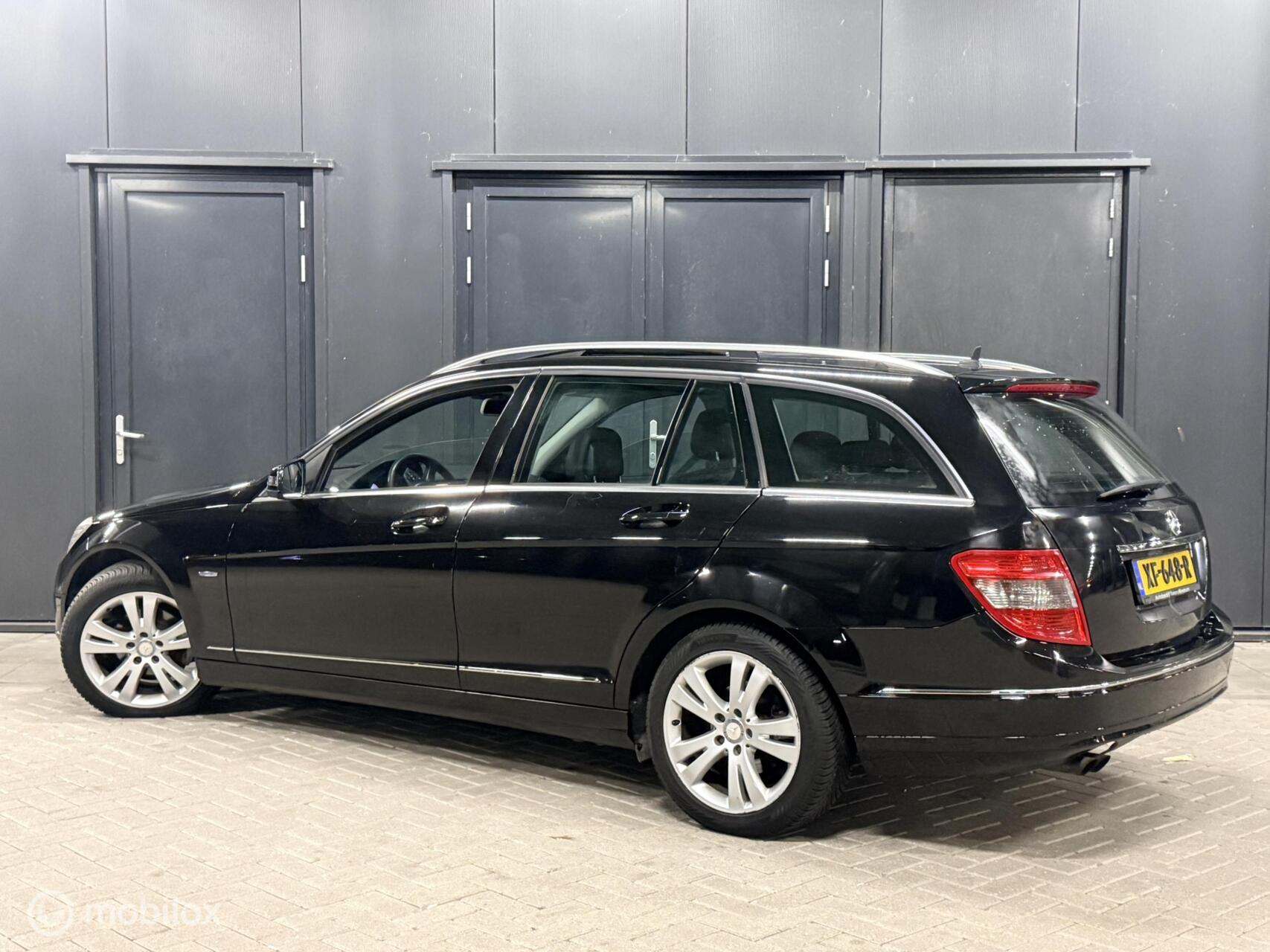 Foto van Mercedes-Benz C 180 Cgi