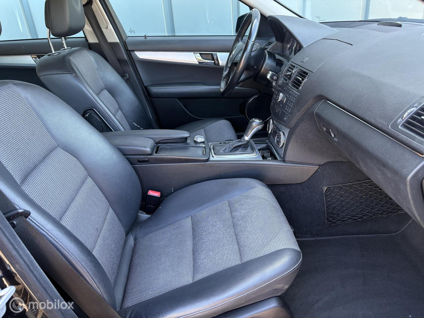 Foto van Mercedes-Benz C 280