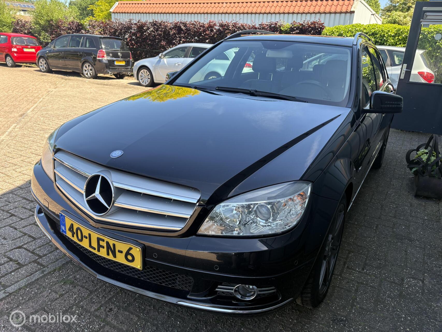 Foto van Mercedes-Benz C 280