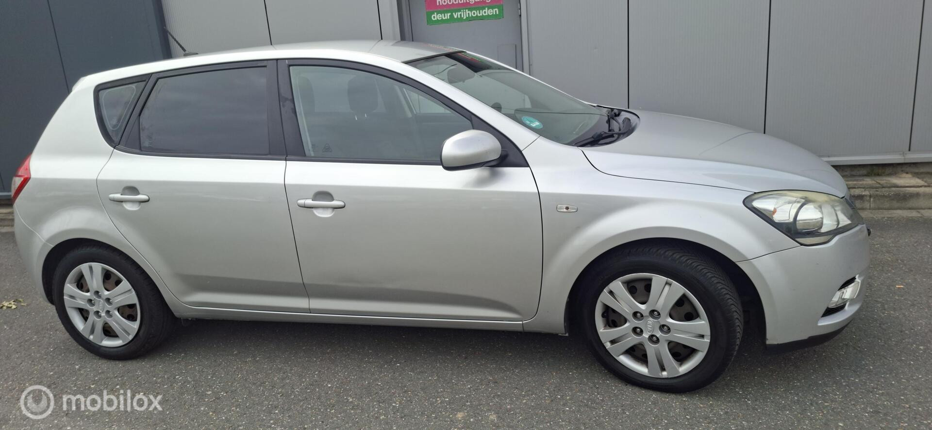 Foto van Kia Cee D