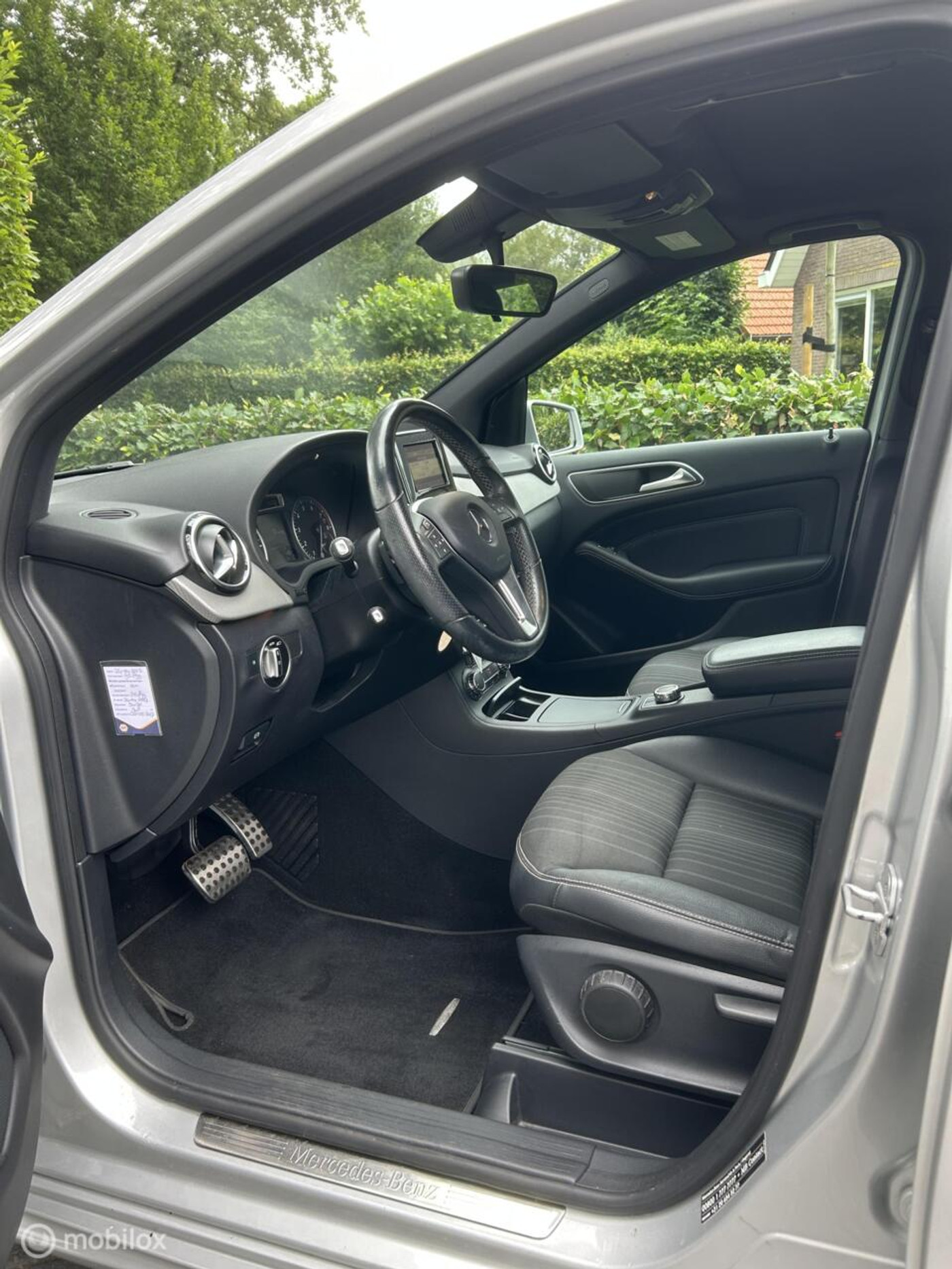 Foto van Mercedes-Benz B 200