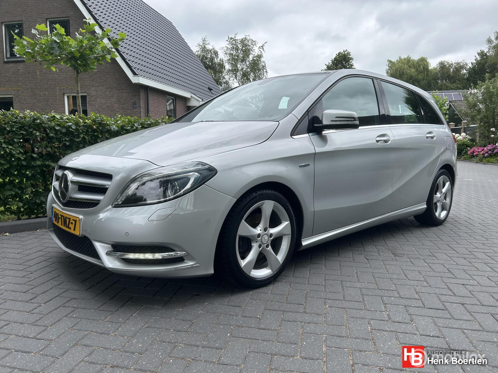 Mercedes-Benz B 200 200 2012 - voorkant