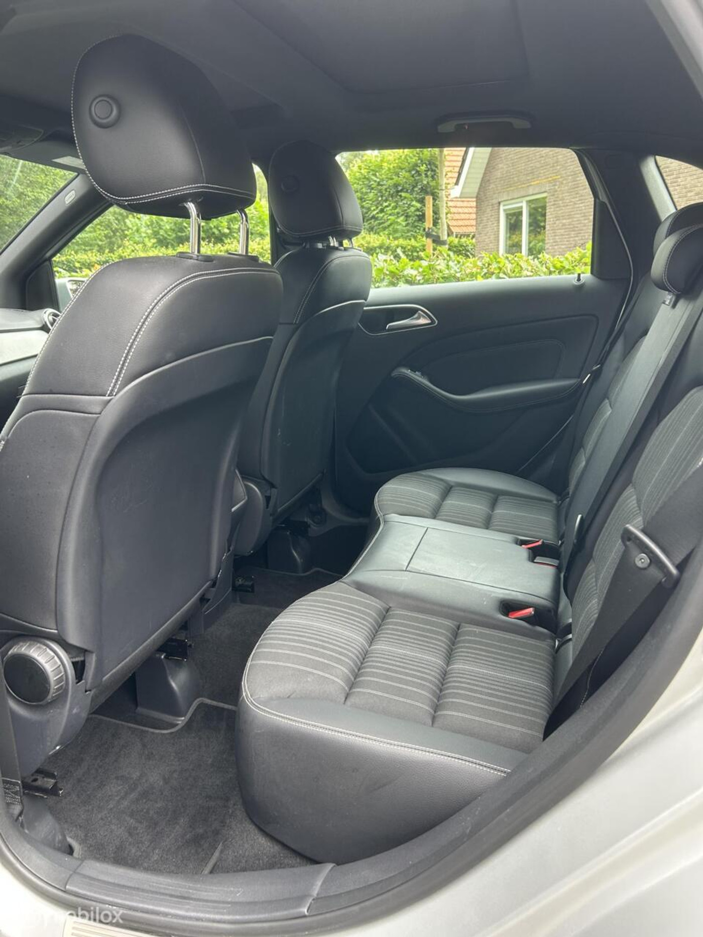 Foto van Mercedes-Benz B 200