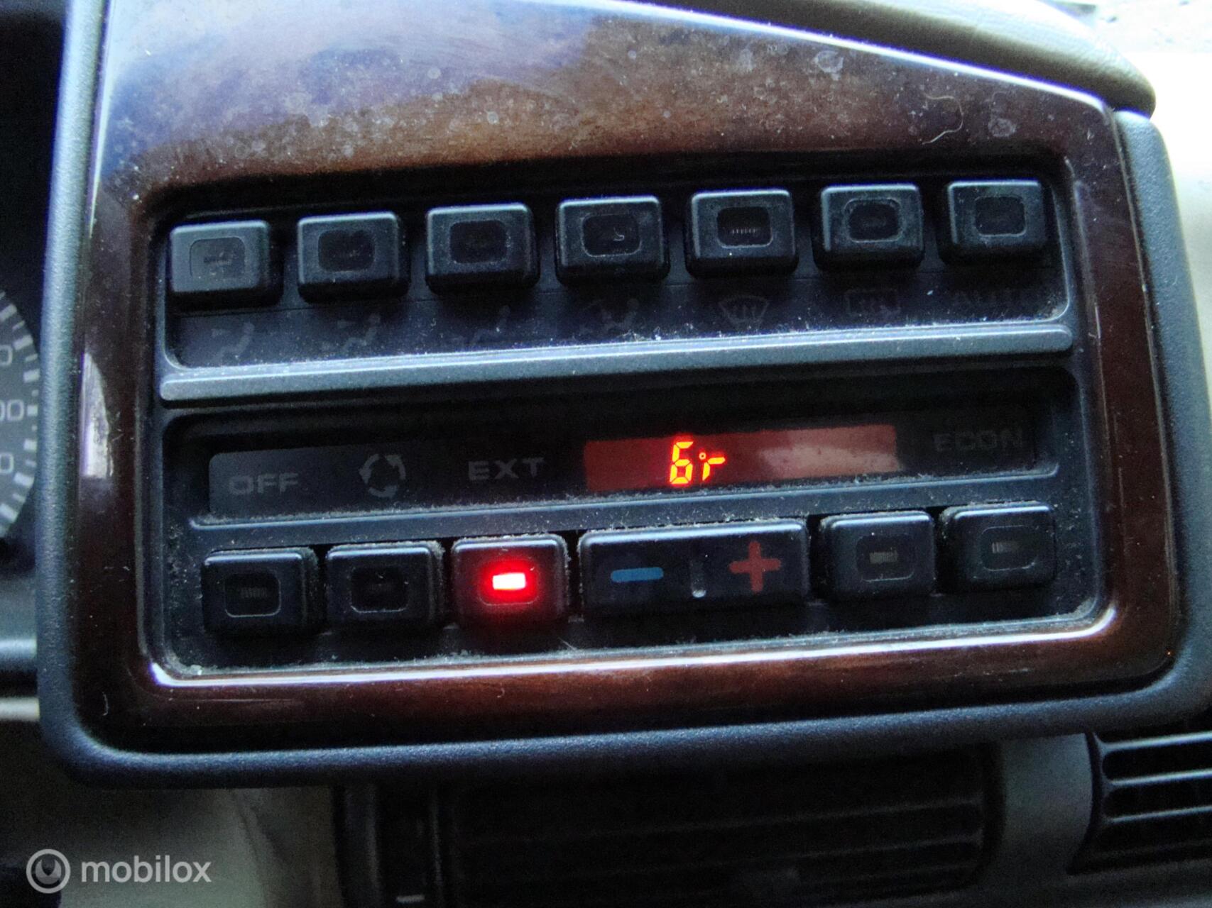 Foto van Rover Rover 800 Series