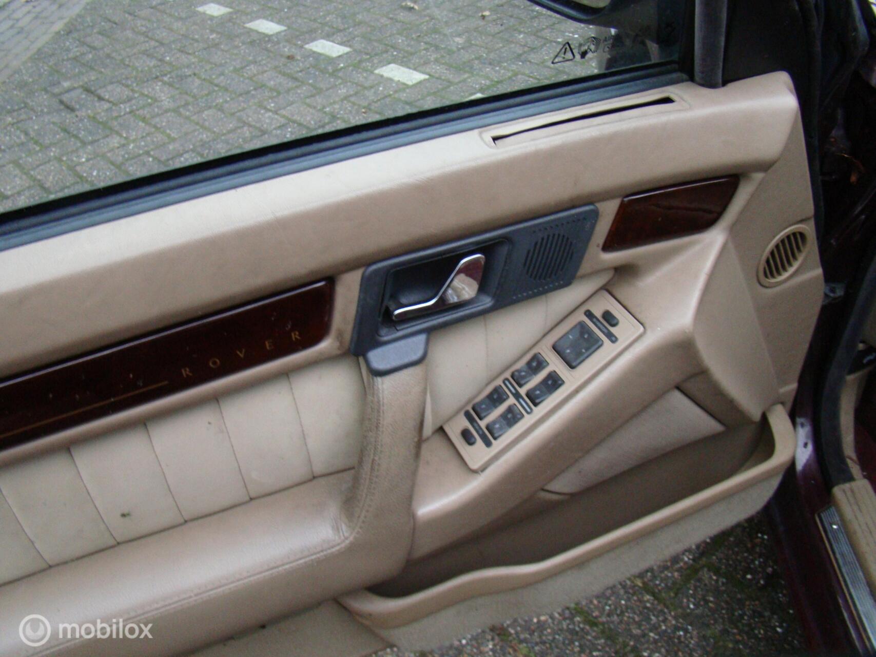 Foto van Rover Rover 800 Series