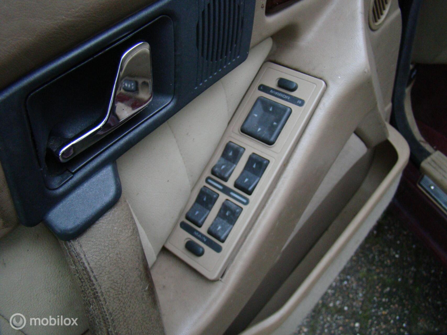 Foto van Rover Rover 800 Series