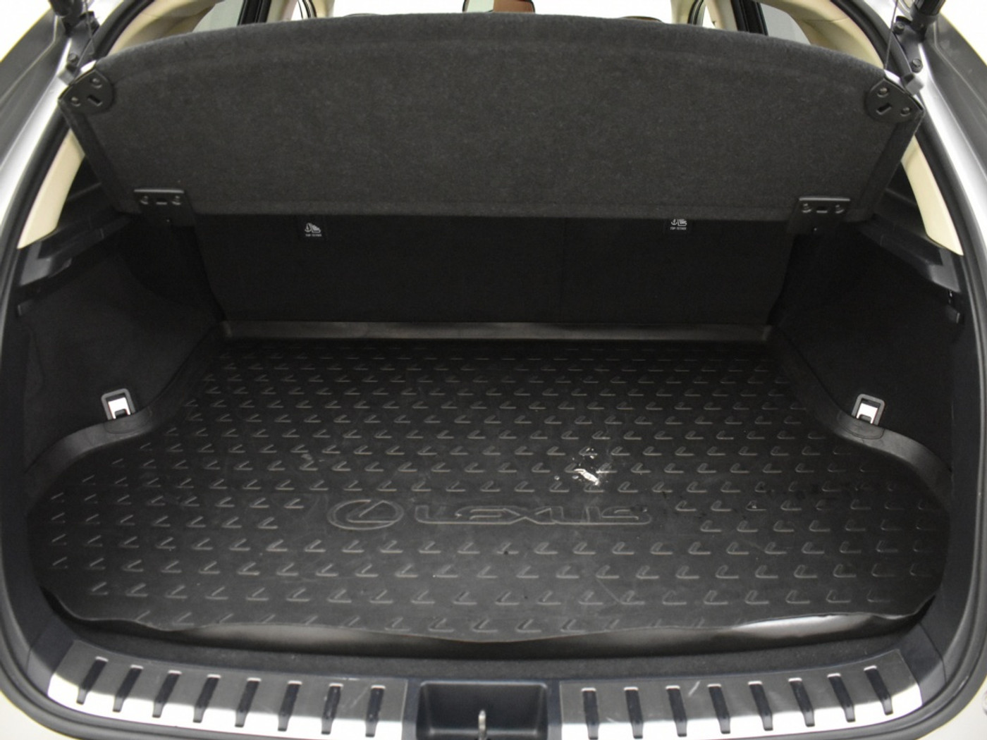 Foto van Lexus Lexus Nx300h