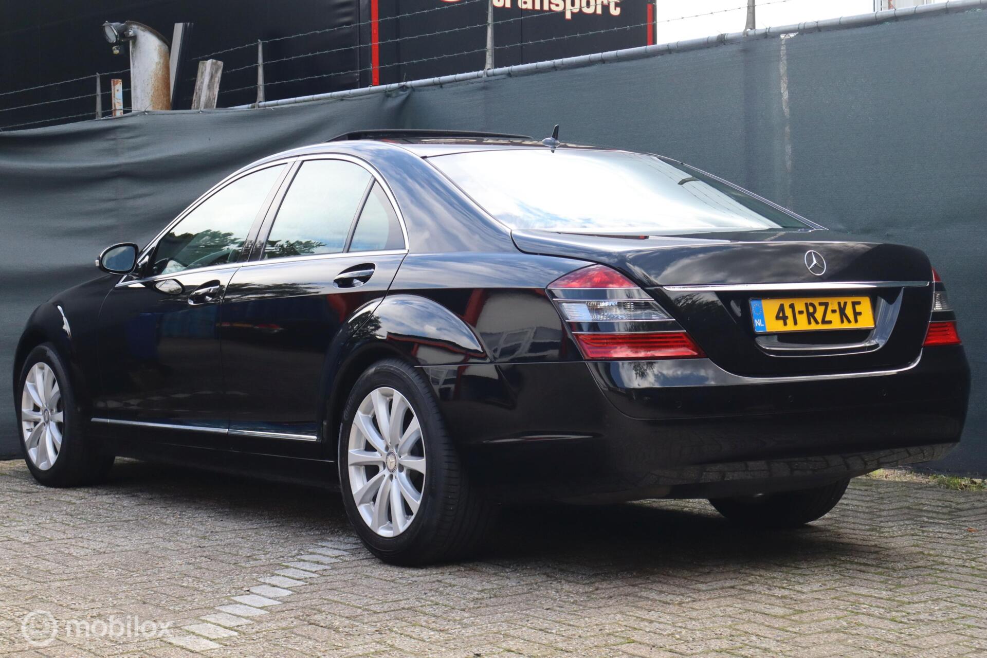 Foto van Mercedes-Benz S 350