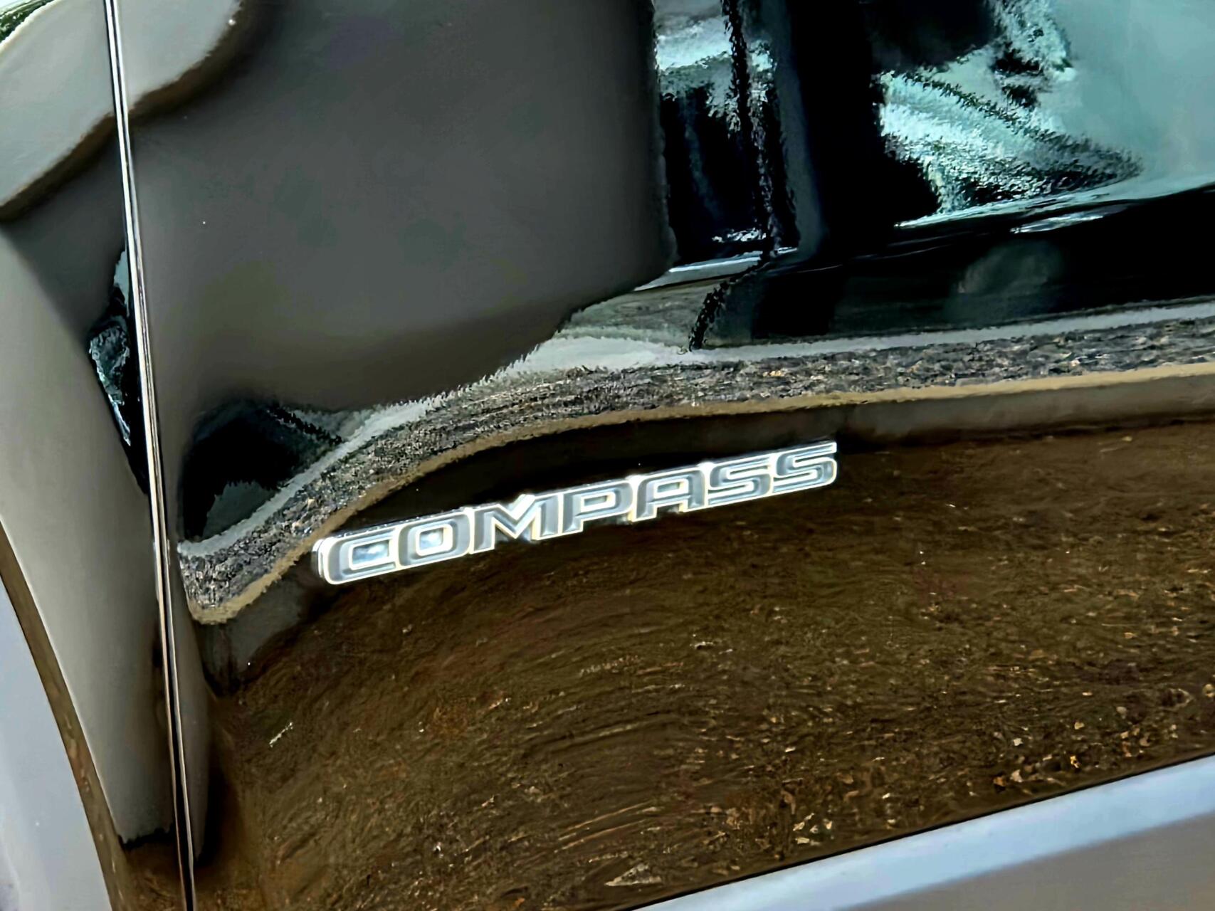 Foto van Jeep Compass