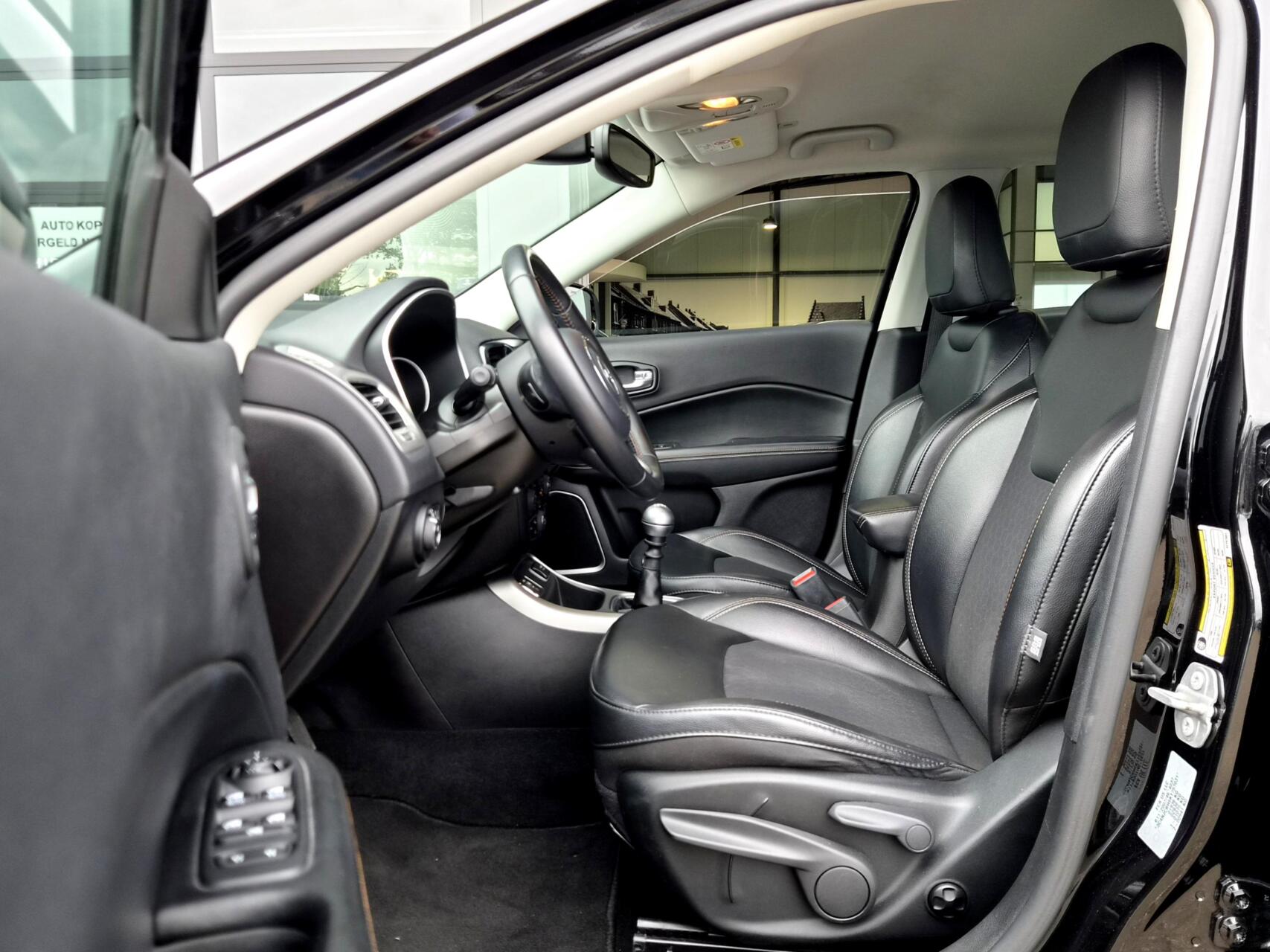 Foto van Jeep Compass