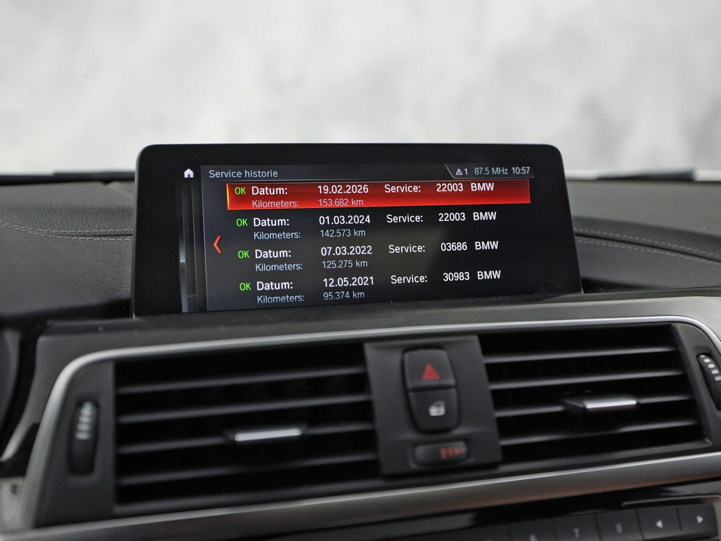 Foto van BMW 320i xDrive