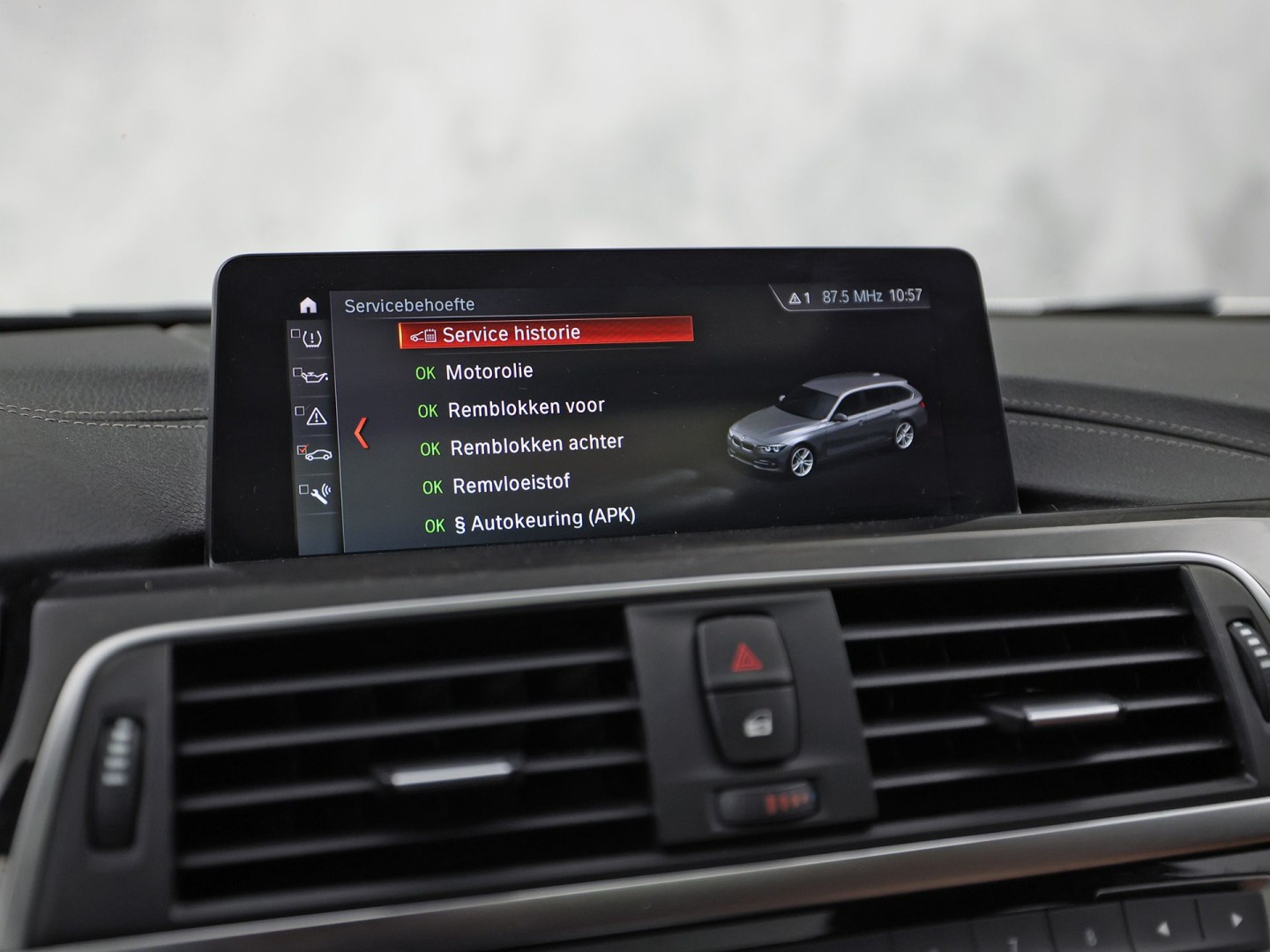 Foto van BMW 320i xDrive