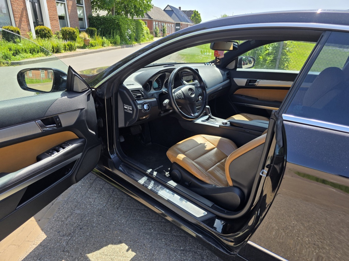 Foto van Mercedes-Benz E 350 CDI