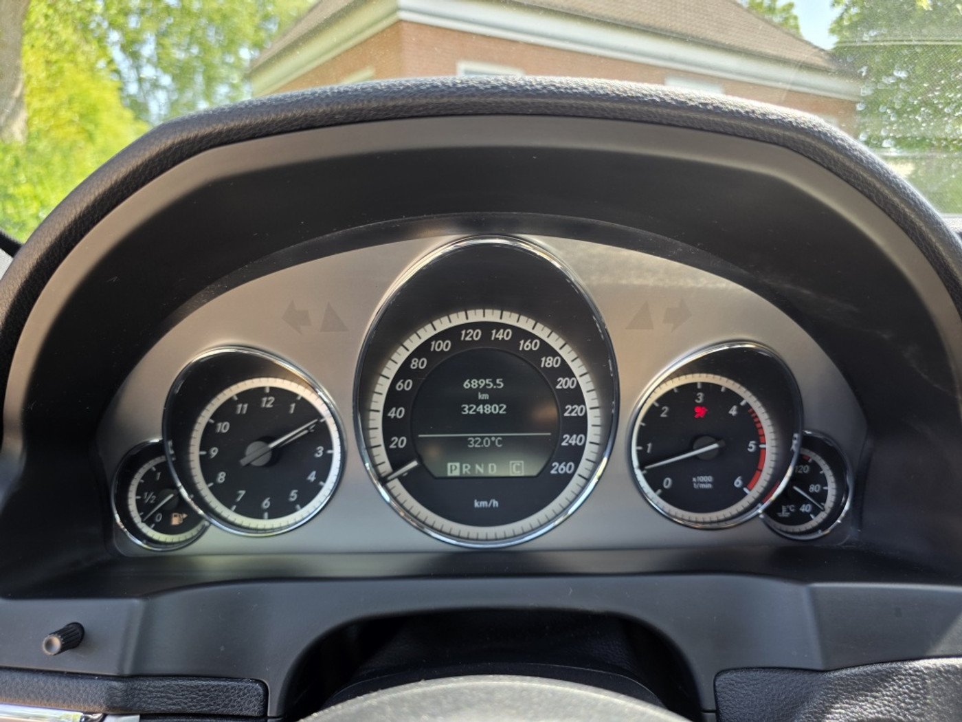 Foto van Mercedes-Benz E 350 CDI