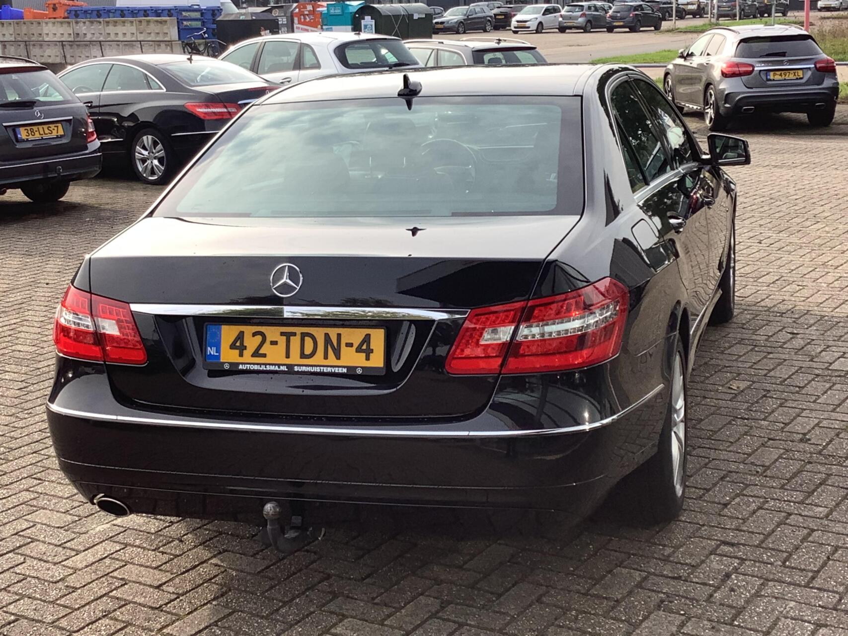 Foto van Mercedes-Benz E 200