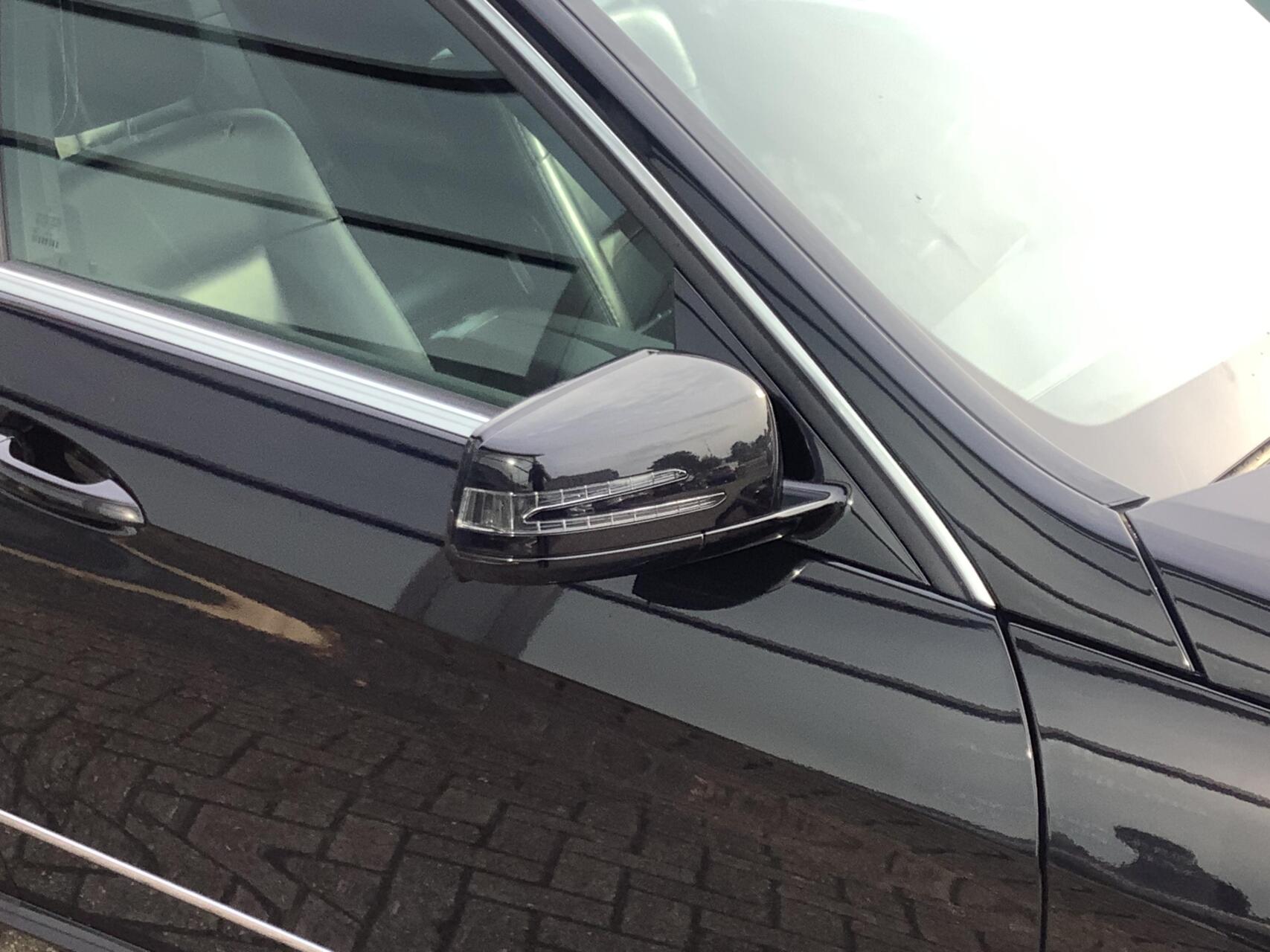 Foto van Mercedes-Benz E 200